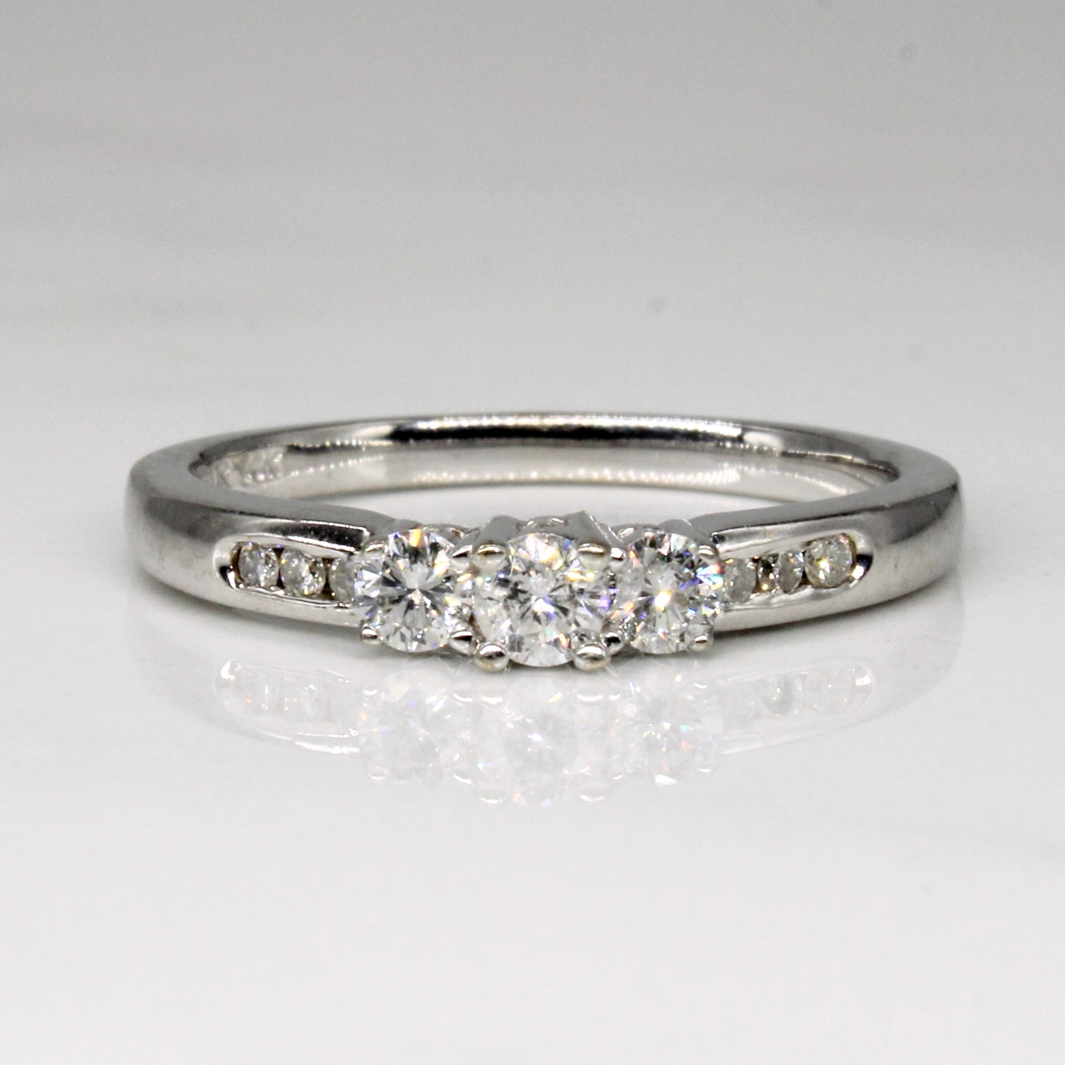 Diamond Engagement Ring | 0.32ctw | SZ 6.75 |