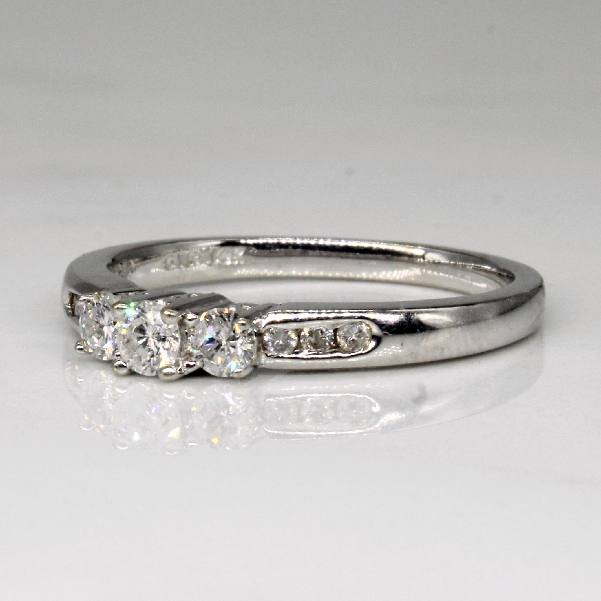 Diamond Engagement Ring | 0.32ctw | SZ 6.75 |