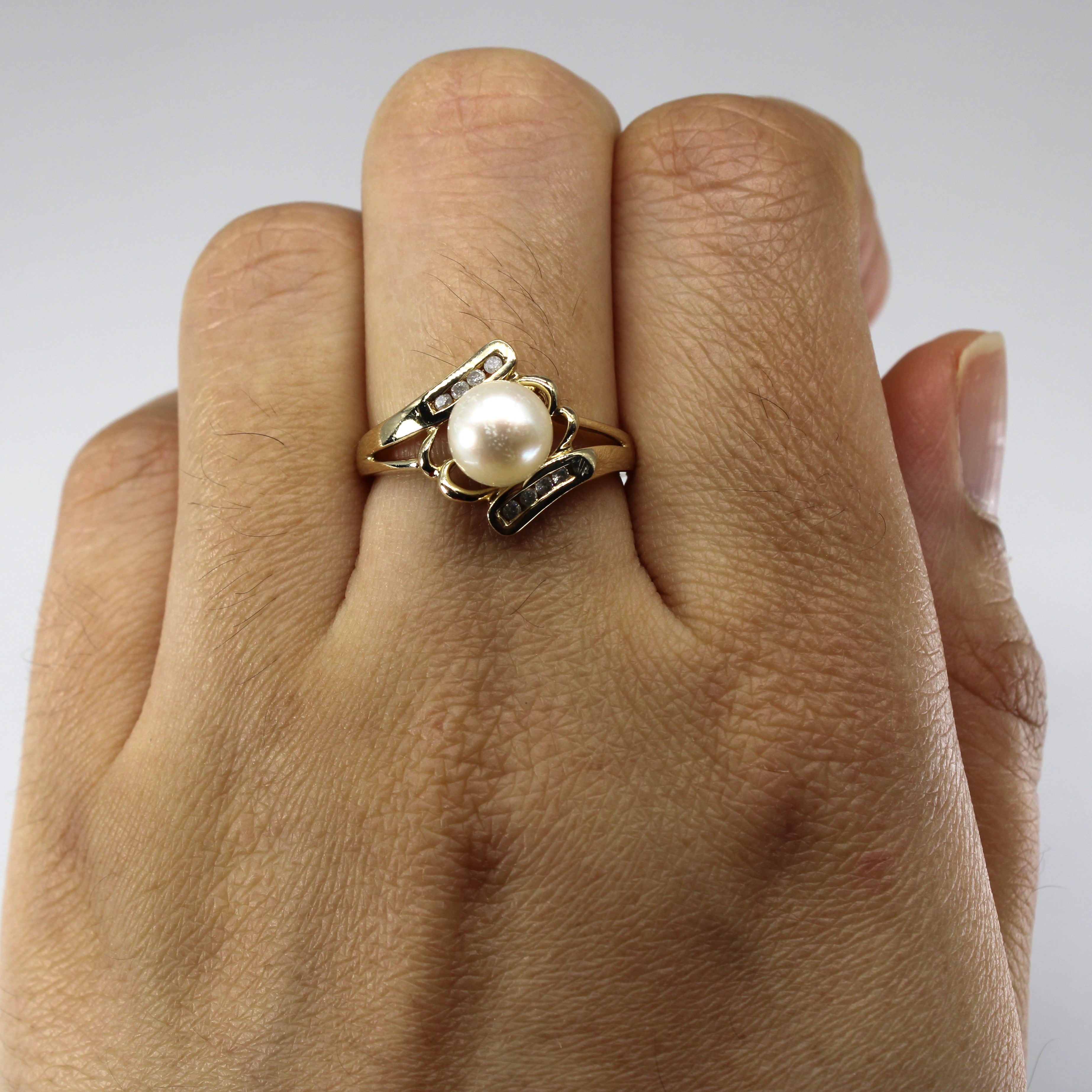 Bypass Pearl & Diamond Ring | 0.06ctw | SZ 7 |