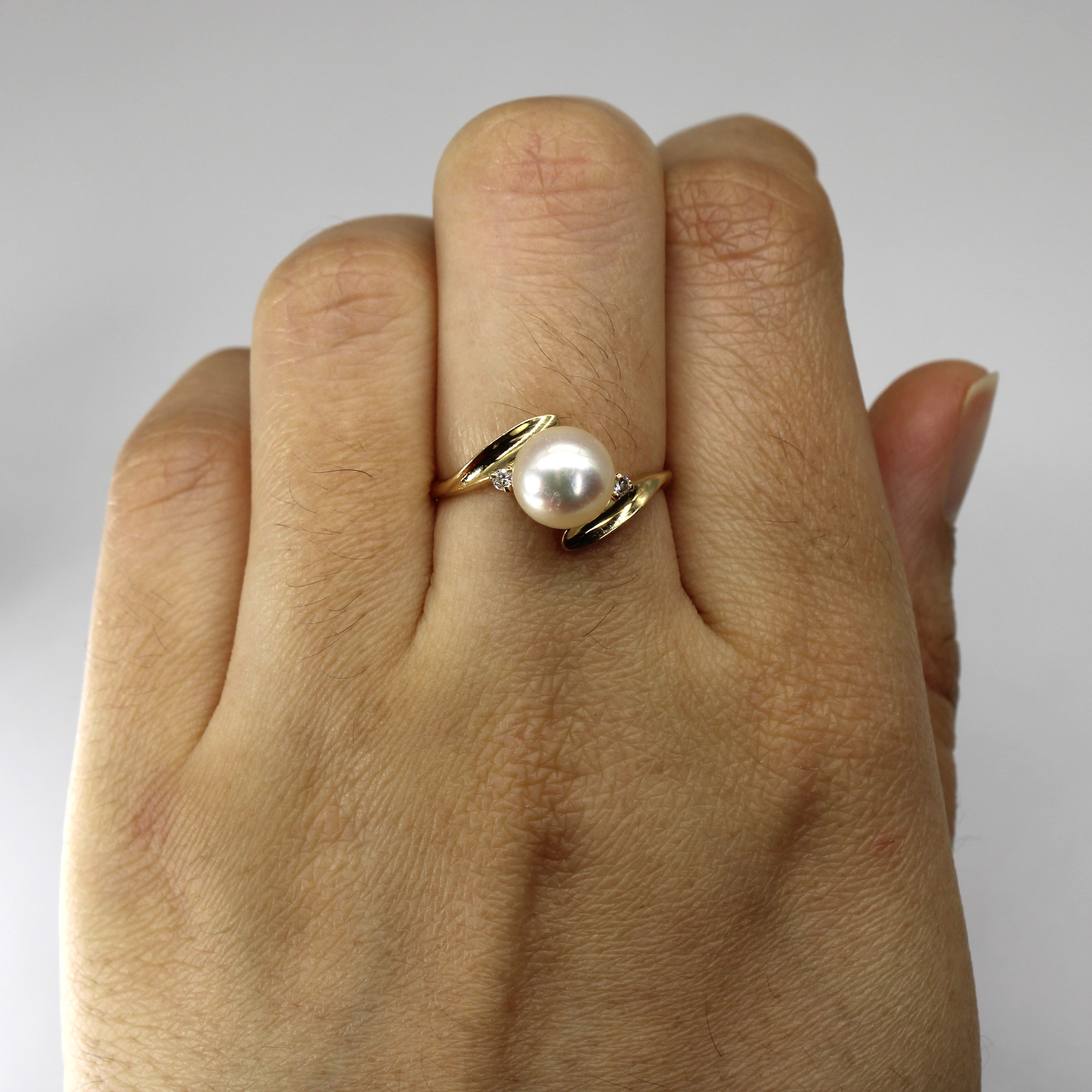 Bypass Pearl & Diamond Ring | 0.02ctw | SZ 6.75 |