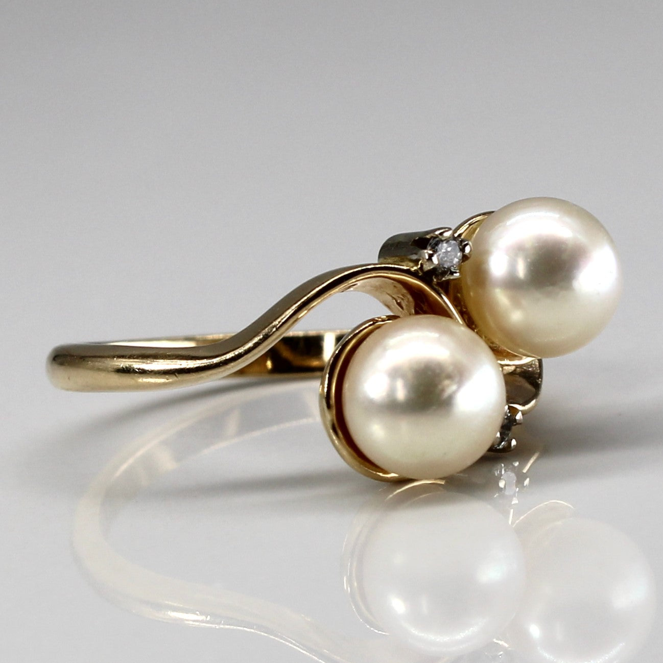 Bypass Pearl & Diamond Ring | 0.03ctw | SZ 5.5 |