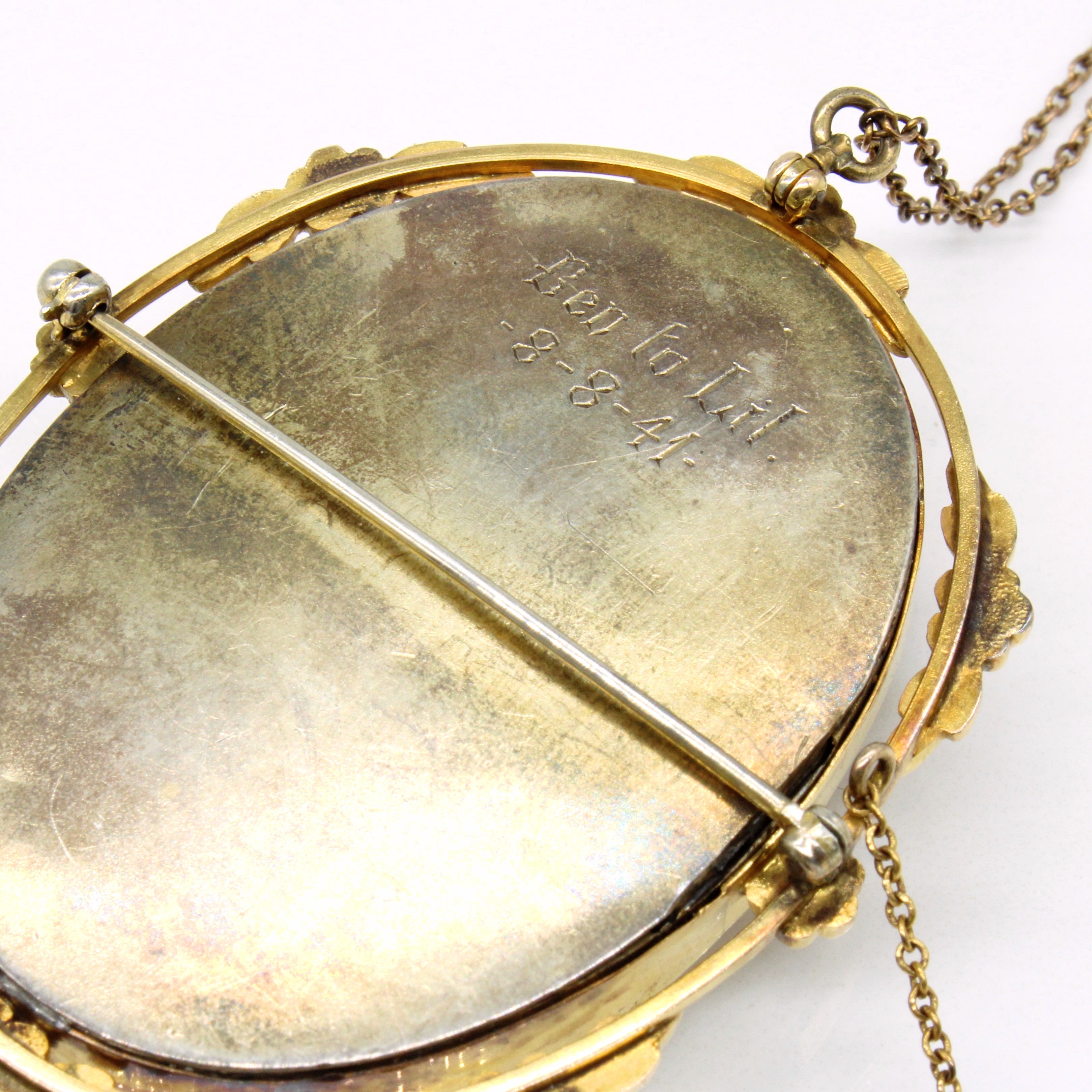 Vintage Carved Shell Cameo & Diamond Brooch & Pendant Necklace | 50.00ct, 0.08ct |
