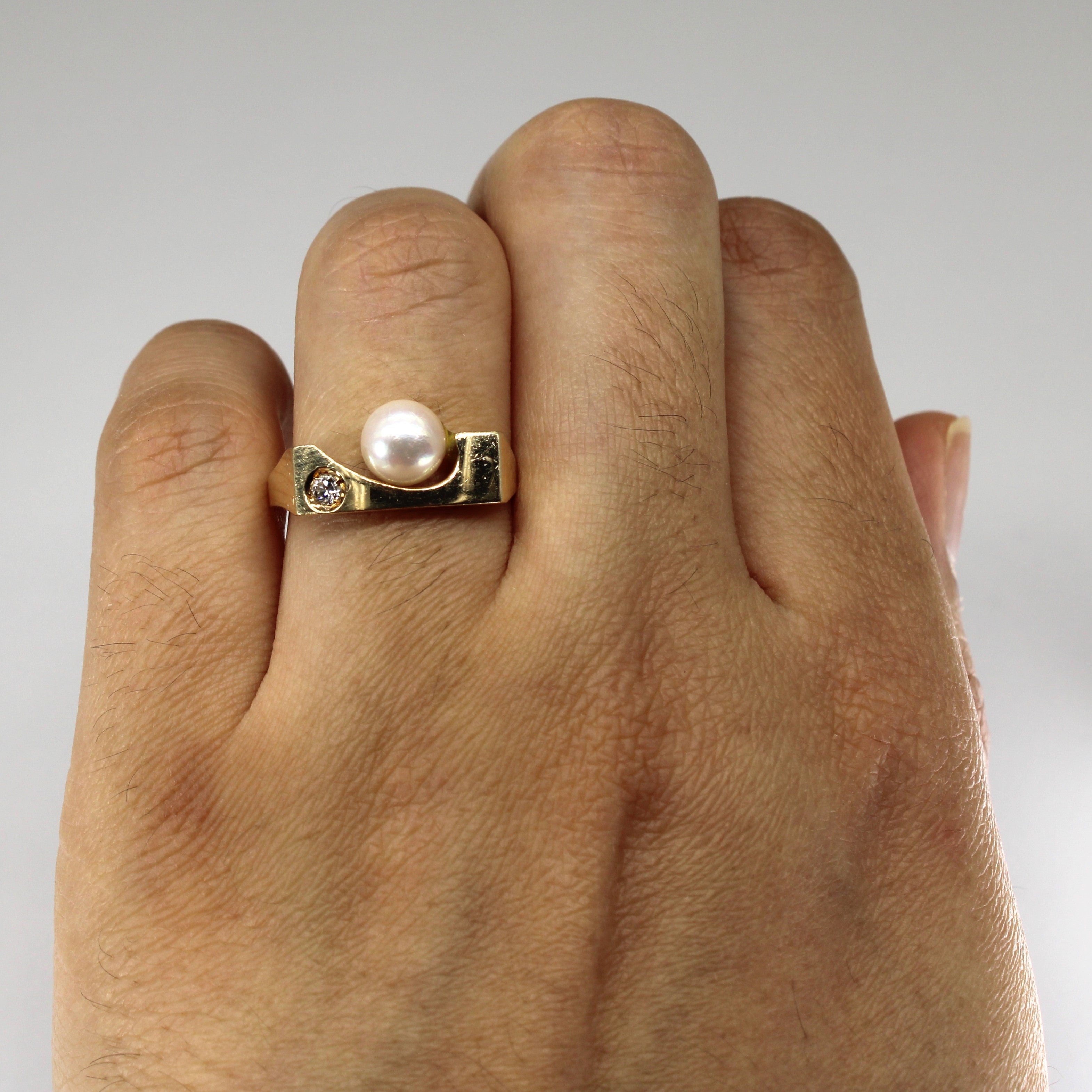 Pearl & Diamond Ring | 0.04ct | SZ 7 |