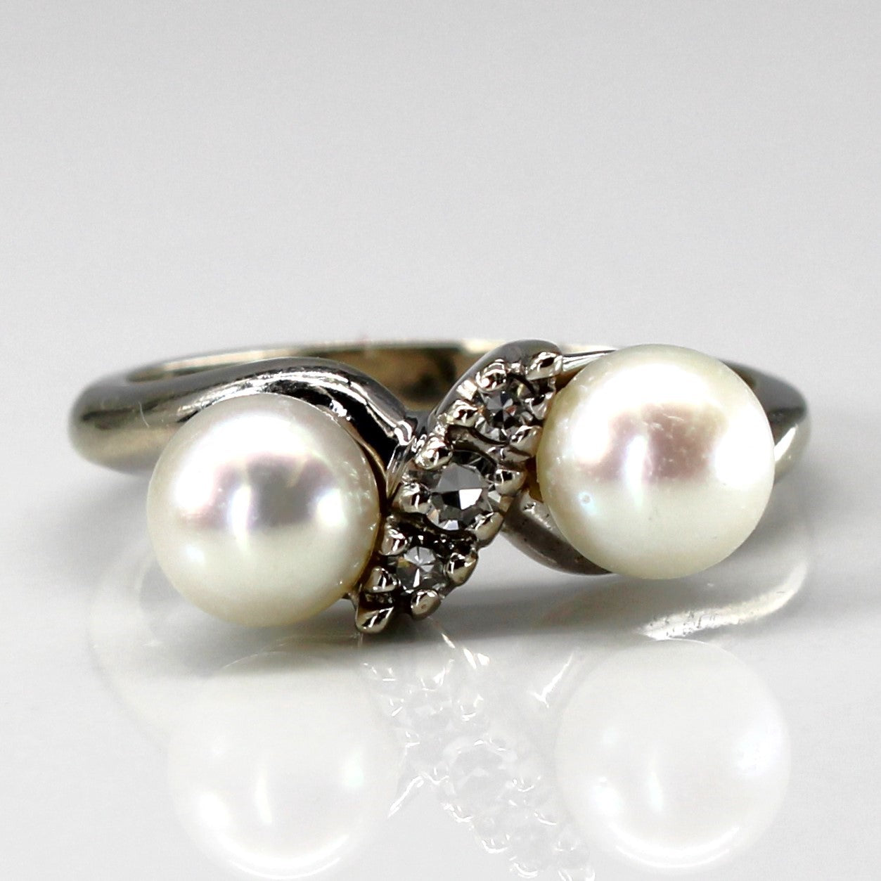 Bypass Pearl & Diamond Ring | 0.07ctw | SZ 5.75 |