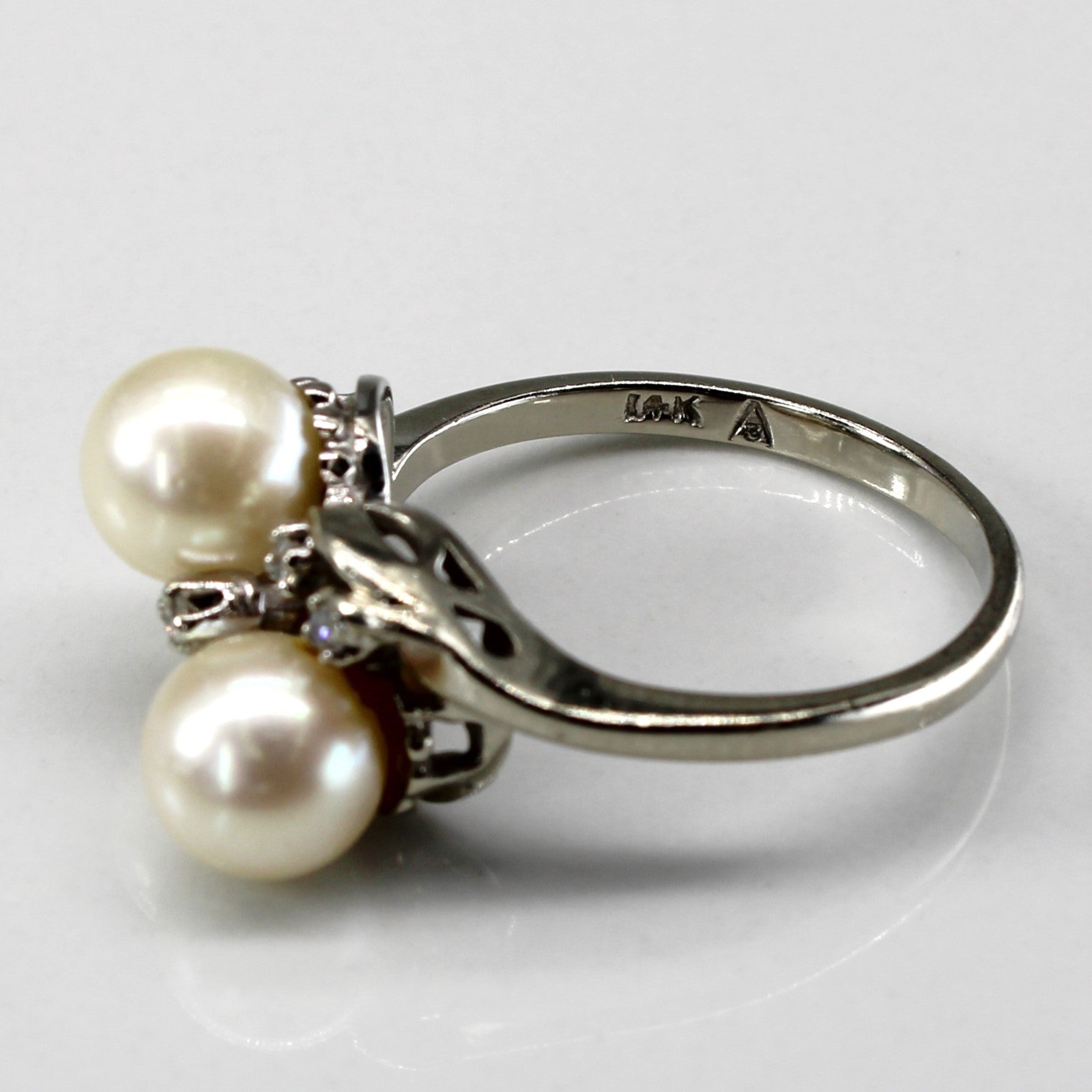 Bypass Pearl & Diamond Ring | 0.05ctw | SZ 7.25 |