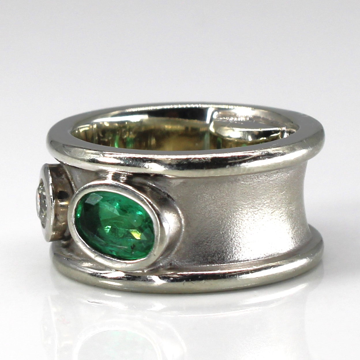 Bezel Set Emerald & Diamond Band | 0.78ct | 0.20ct | SZ 4.5 |