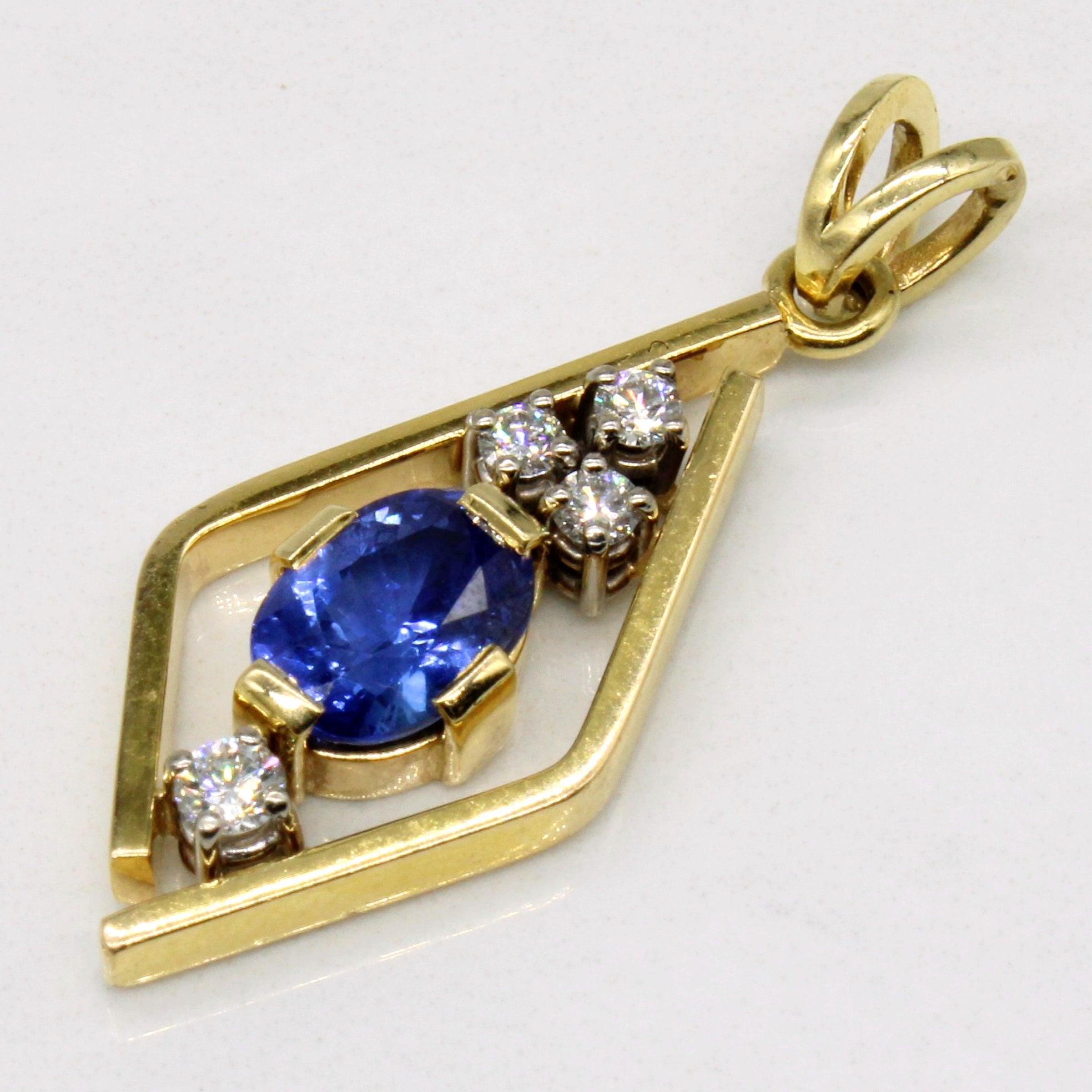 Sapphire & Diamond Pendant | 1.40ct, 0.19ctw |