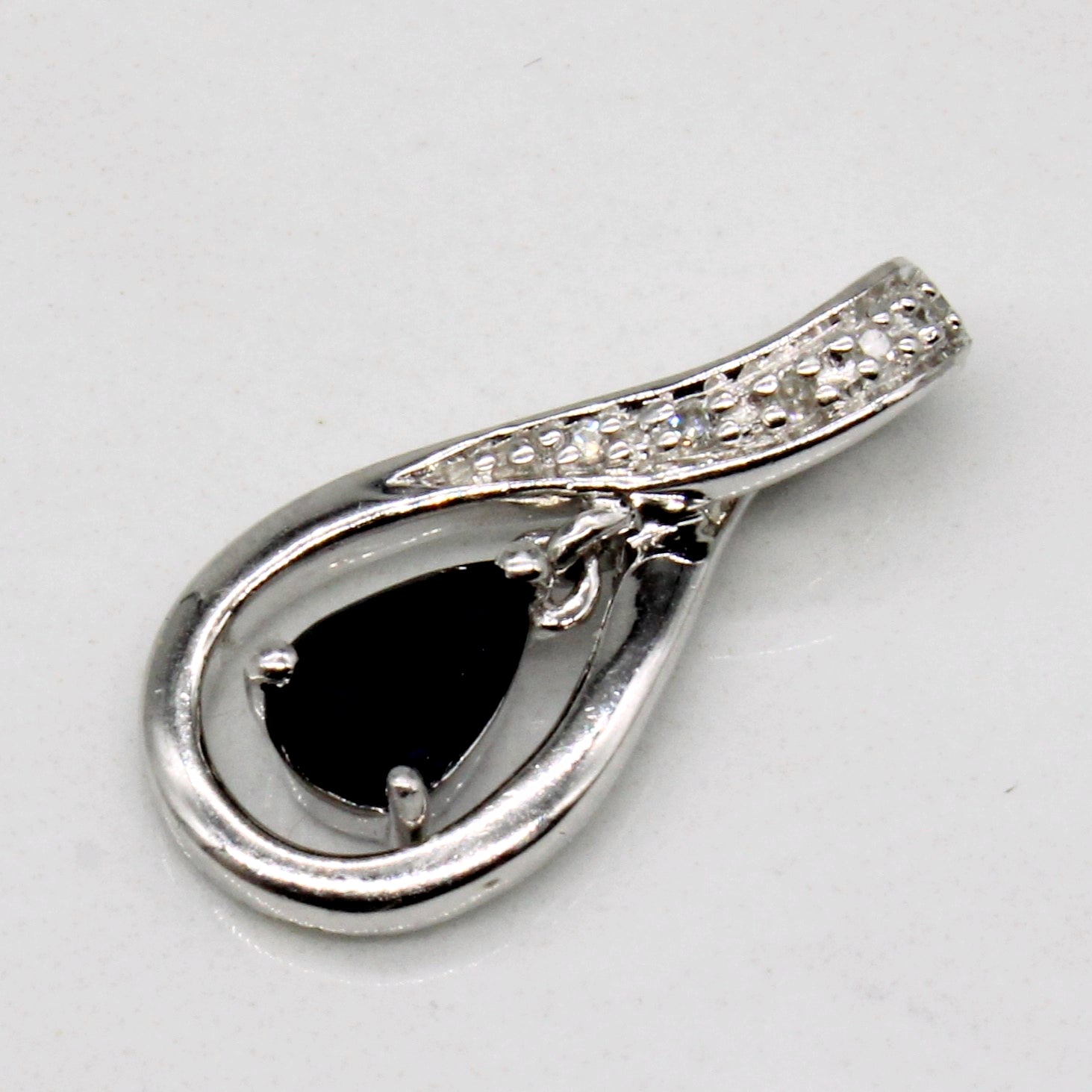 Sapphire & Diamond Pendant | 0.35ct, 0.02ctw |