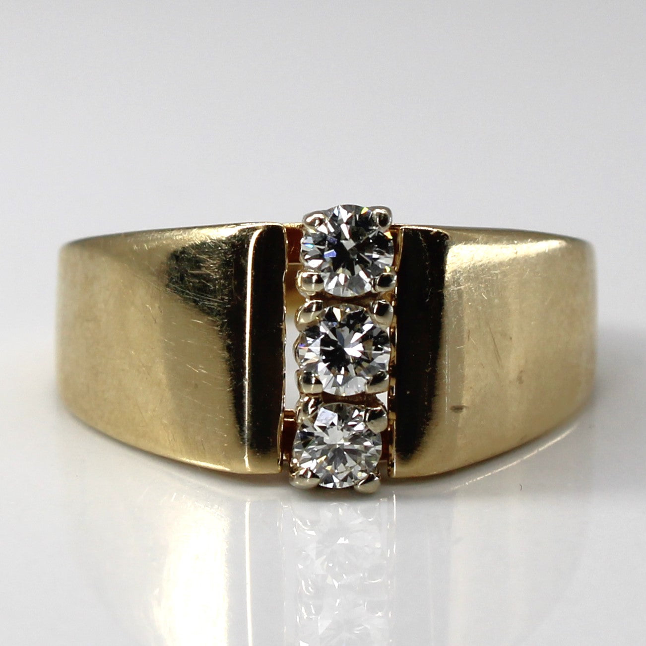Three Stone Diamond Ring | 0.33ctw | SZ 7.25 |
