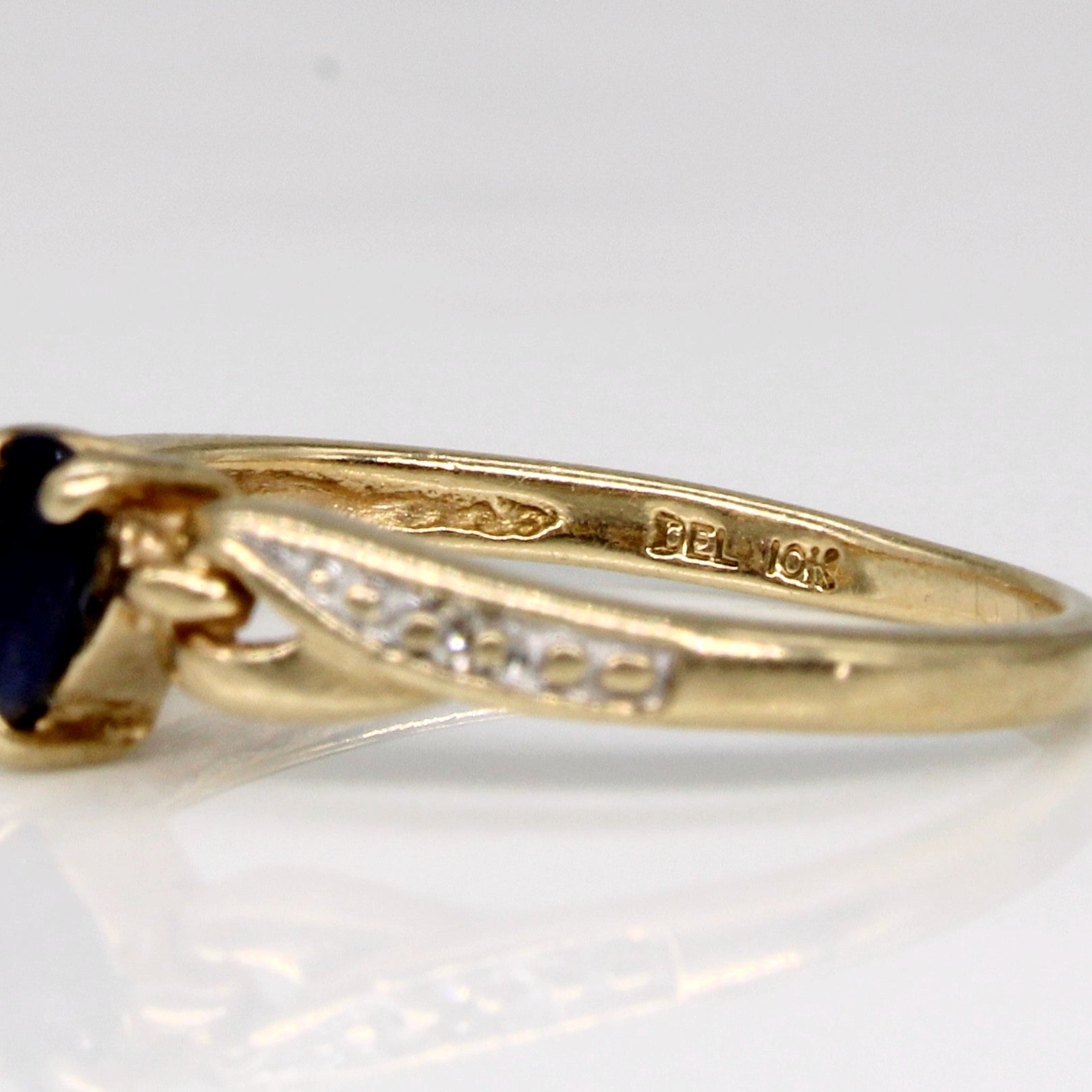 Sapphire & Diamond Ring | 0.18ct, 0.01ctw | SZ 4.5 |