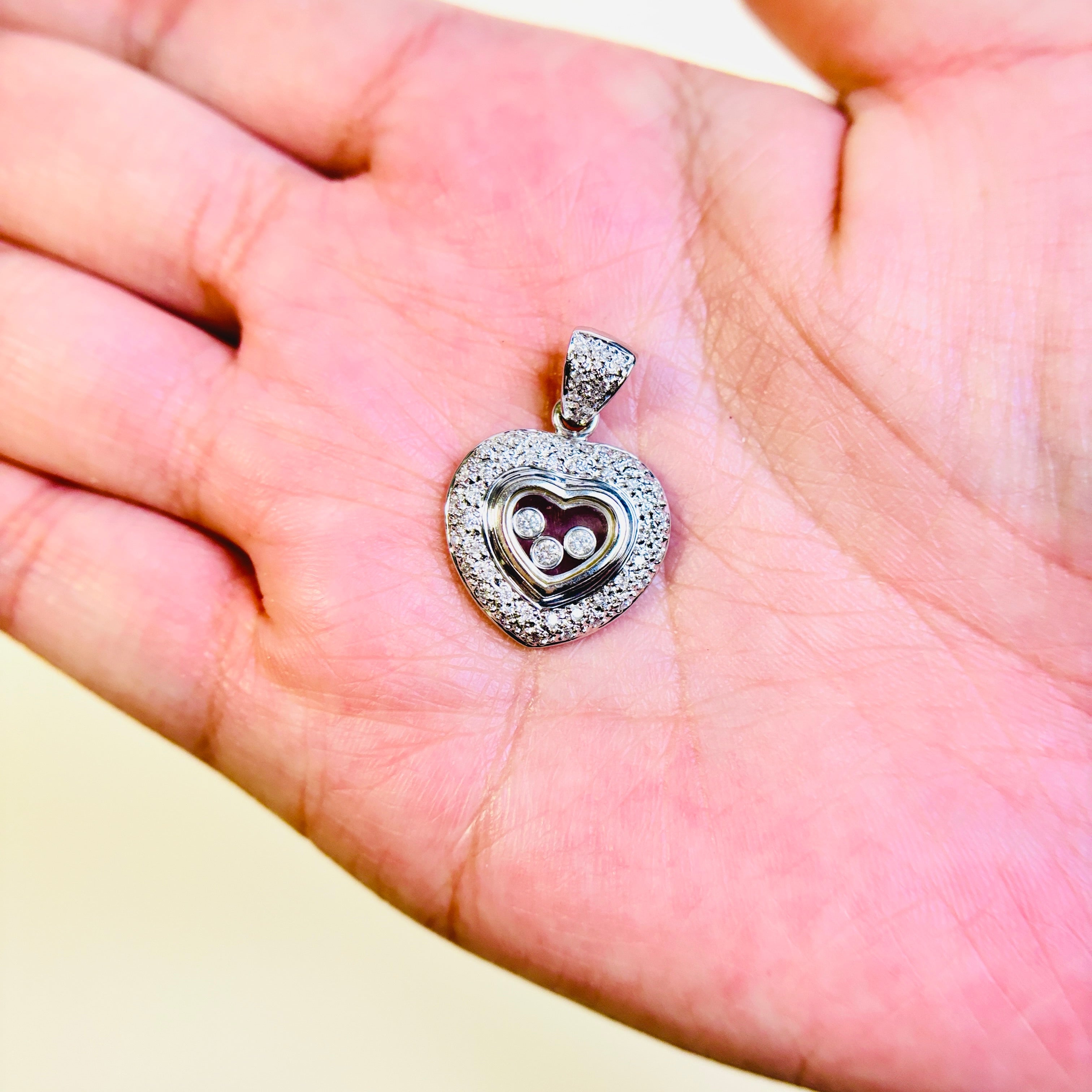 18K White Gold Heart Shaped Diamond Pendant | 0.36ctw
