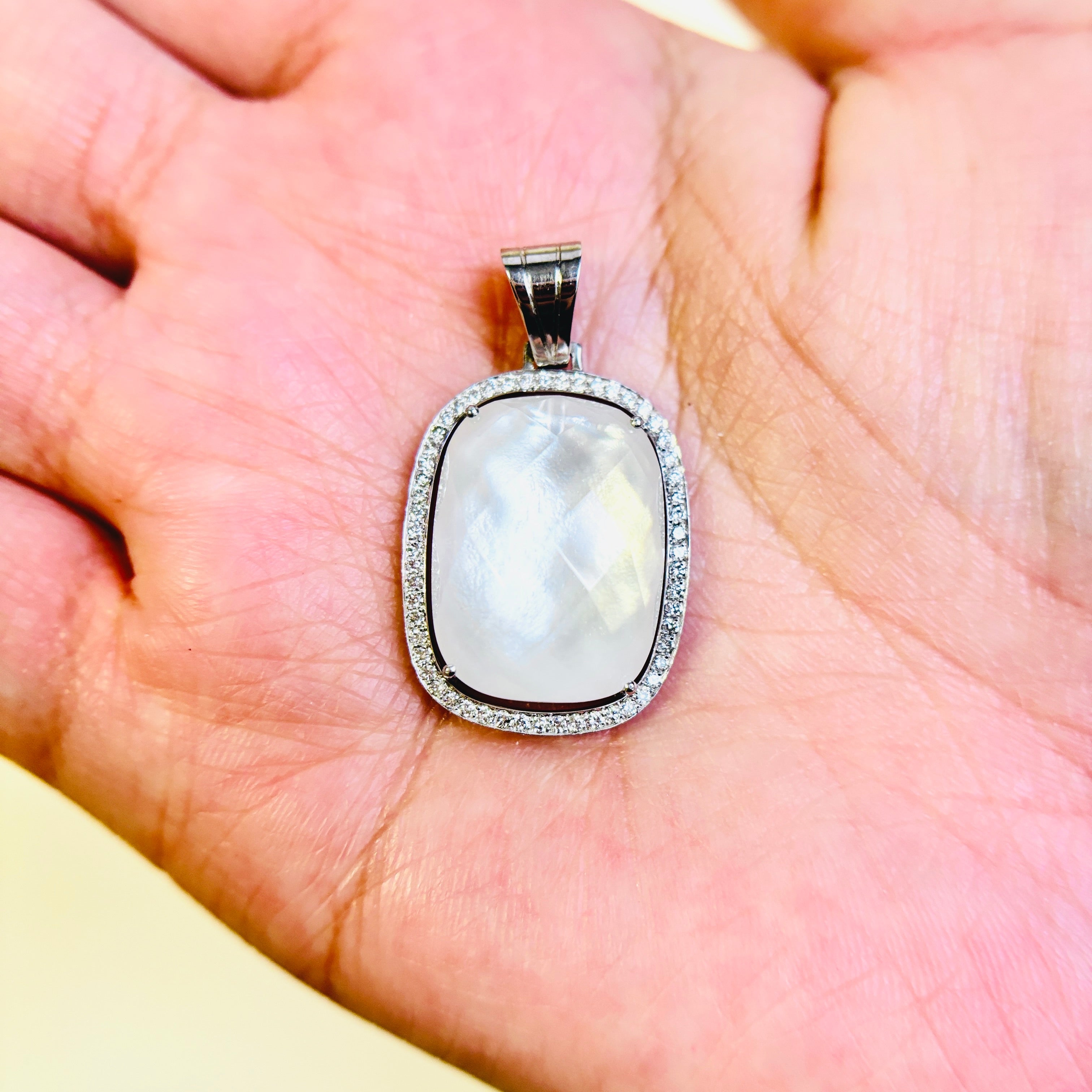18K White Gold Doublet & Diamond Pendant | 20.00x15.10x7.80mm, 0.36ctw