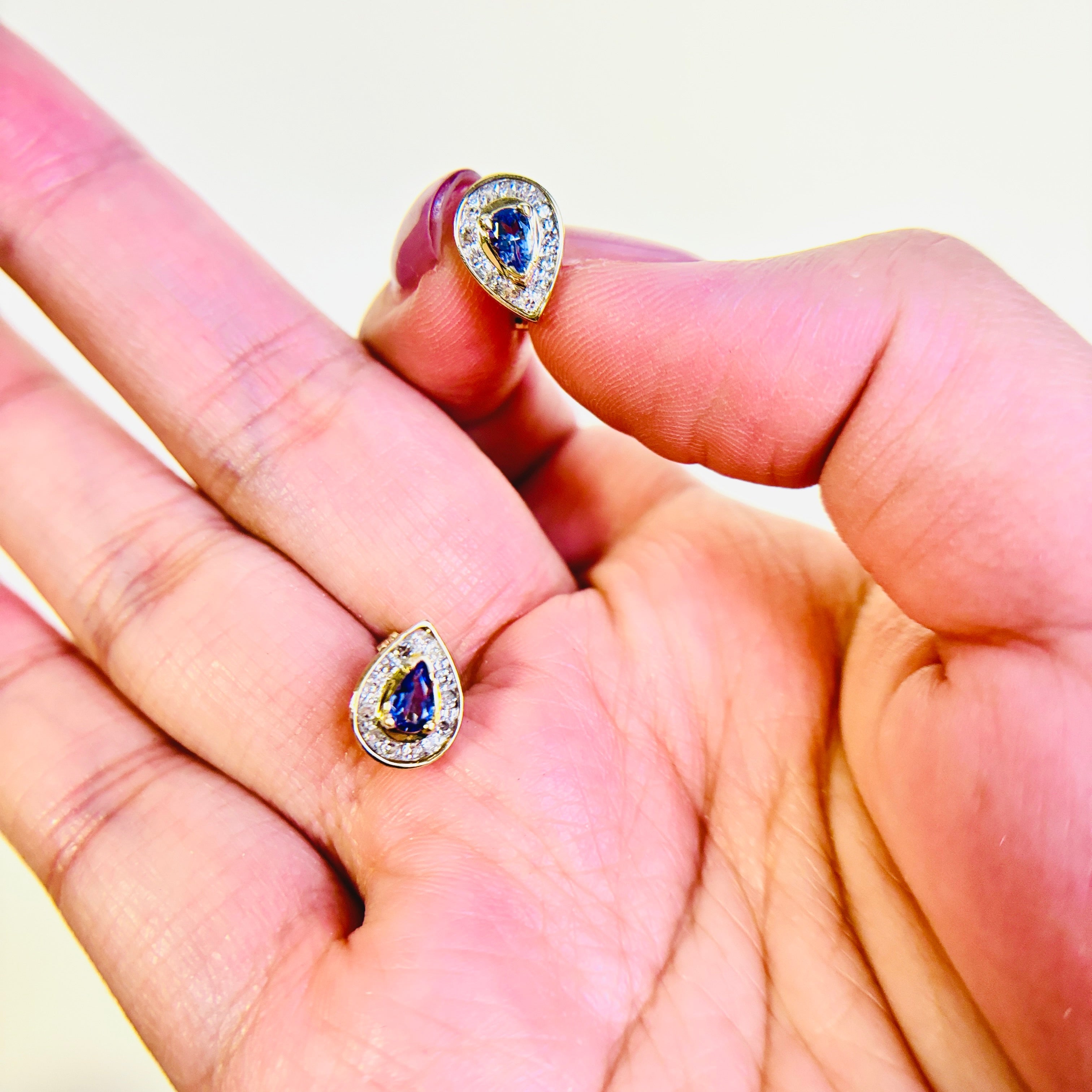 10-14K Yellow Gold Tanzanite and Diamond Earrings | 0.42ctw, 0.21ctw
