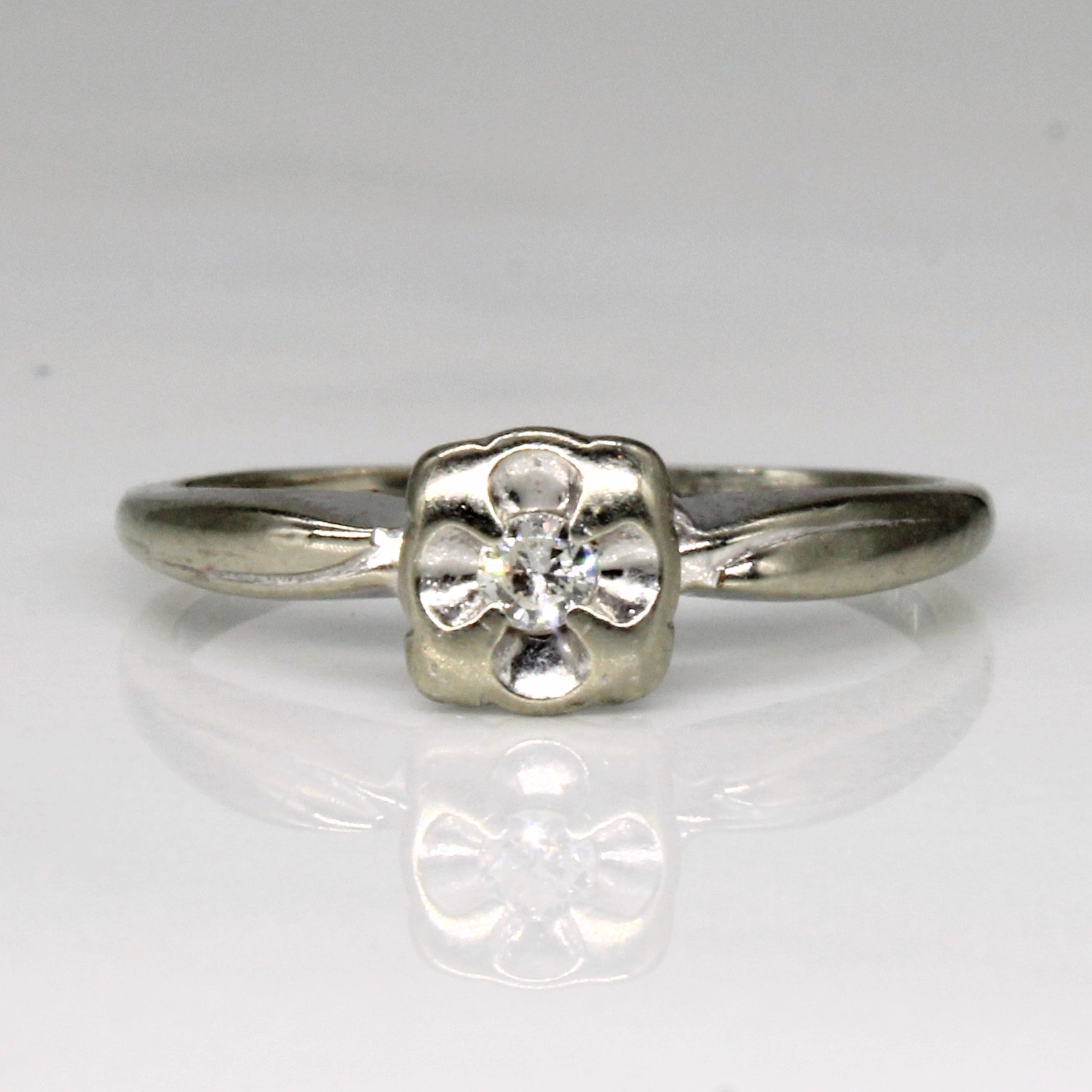 Illusion Set Diamond Ring | 0.05ct | SZ 5.75 |