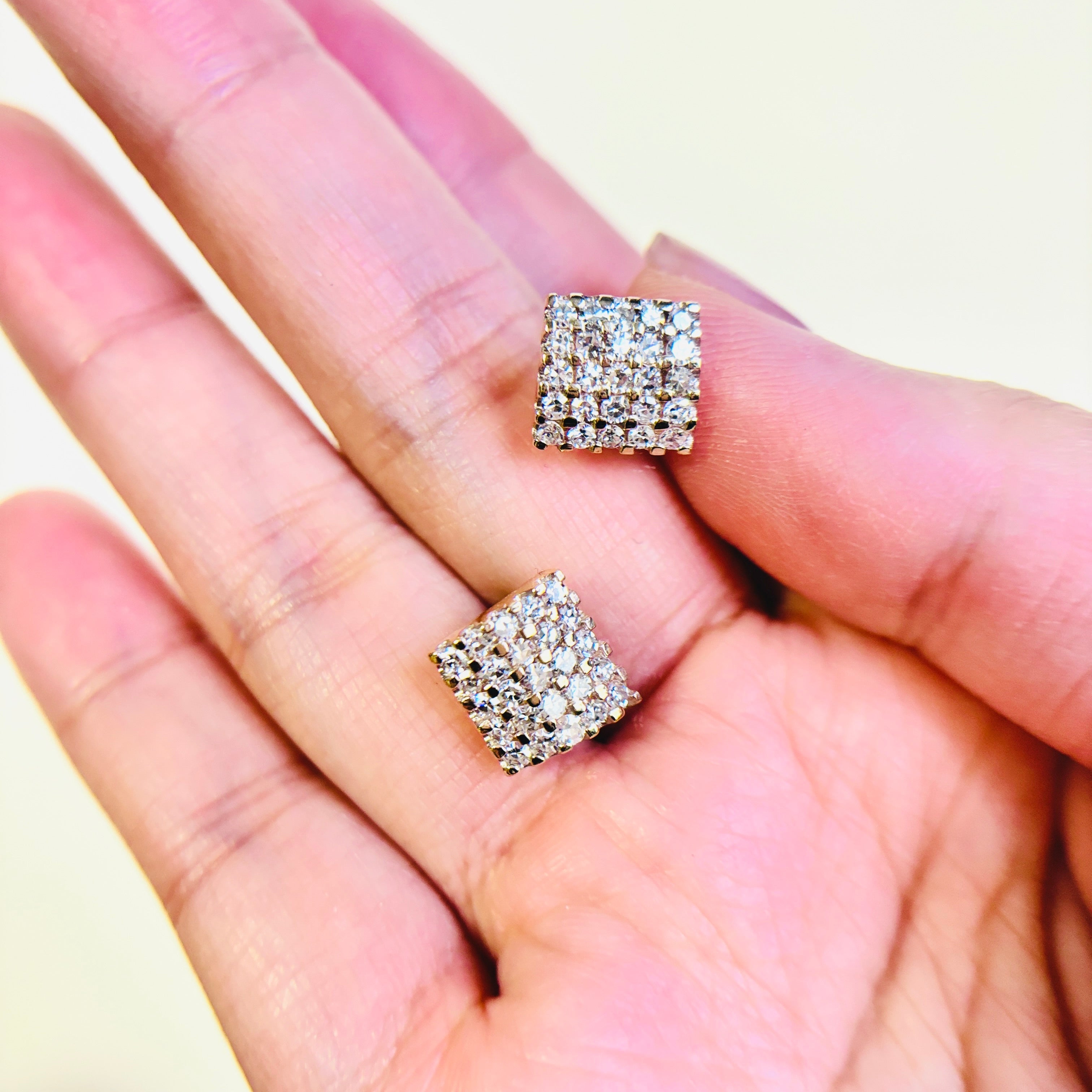 14K Yellow Gold Cluster Diamond Earrings | 1.13ctw