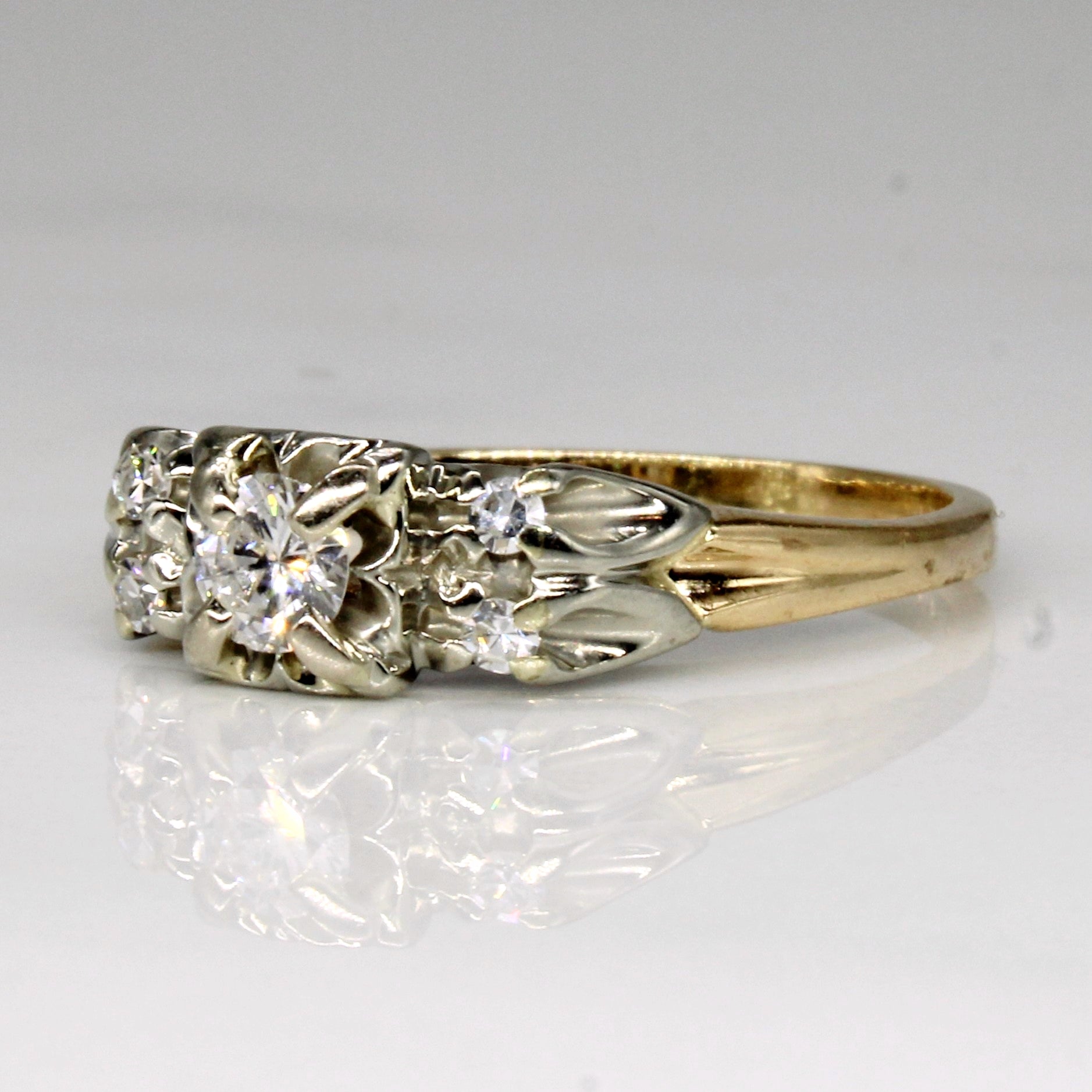 Five Stone Diamond Ring | 0.30ctw | SZ 6.75 |