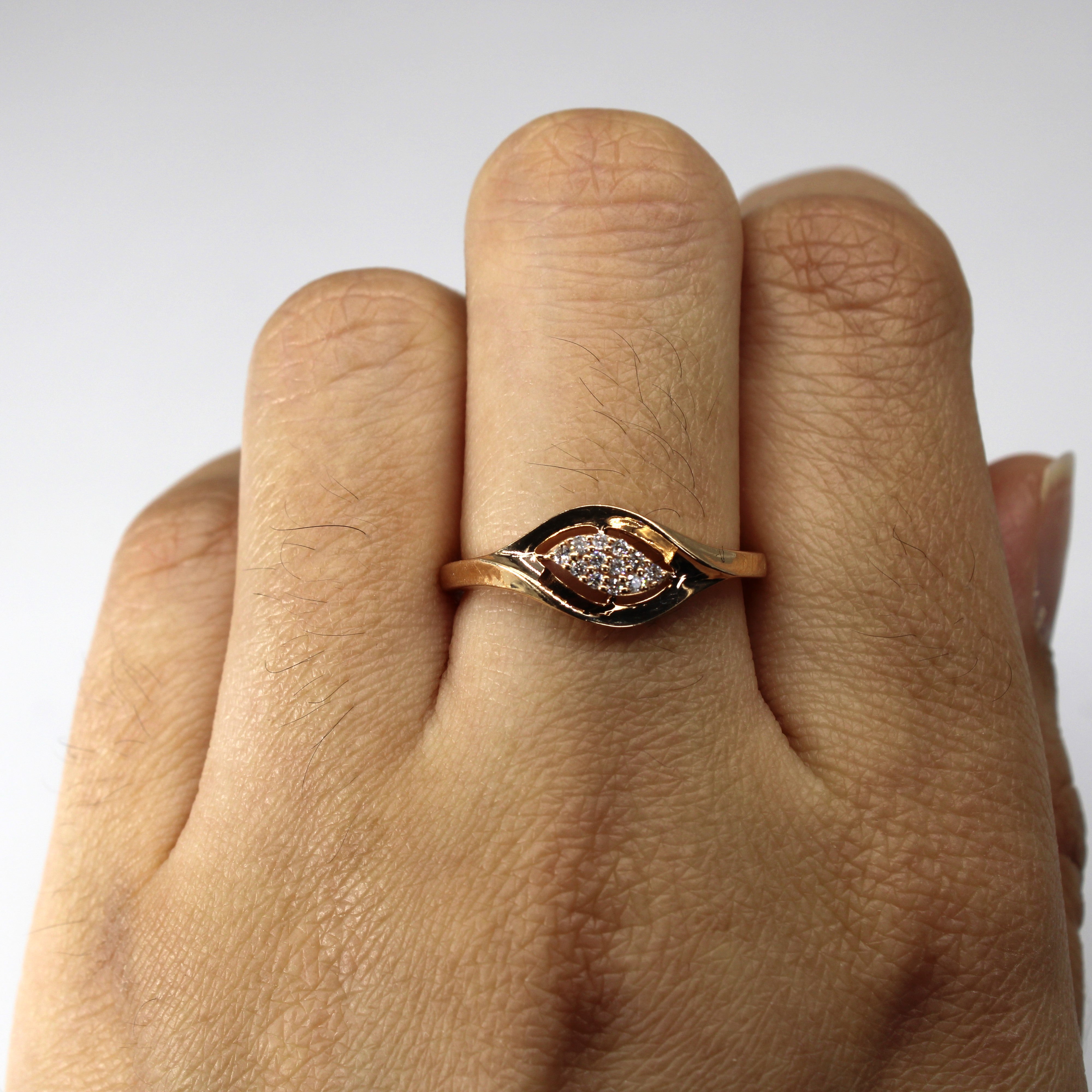 Cluster Set Diamond Ring | 0.12ctw| SZ 7.5 |