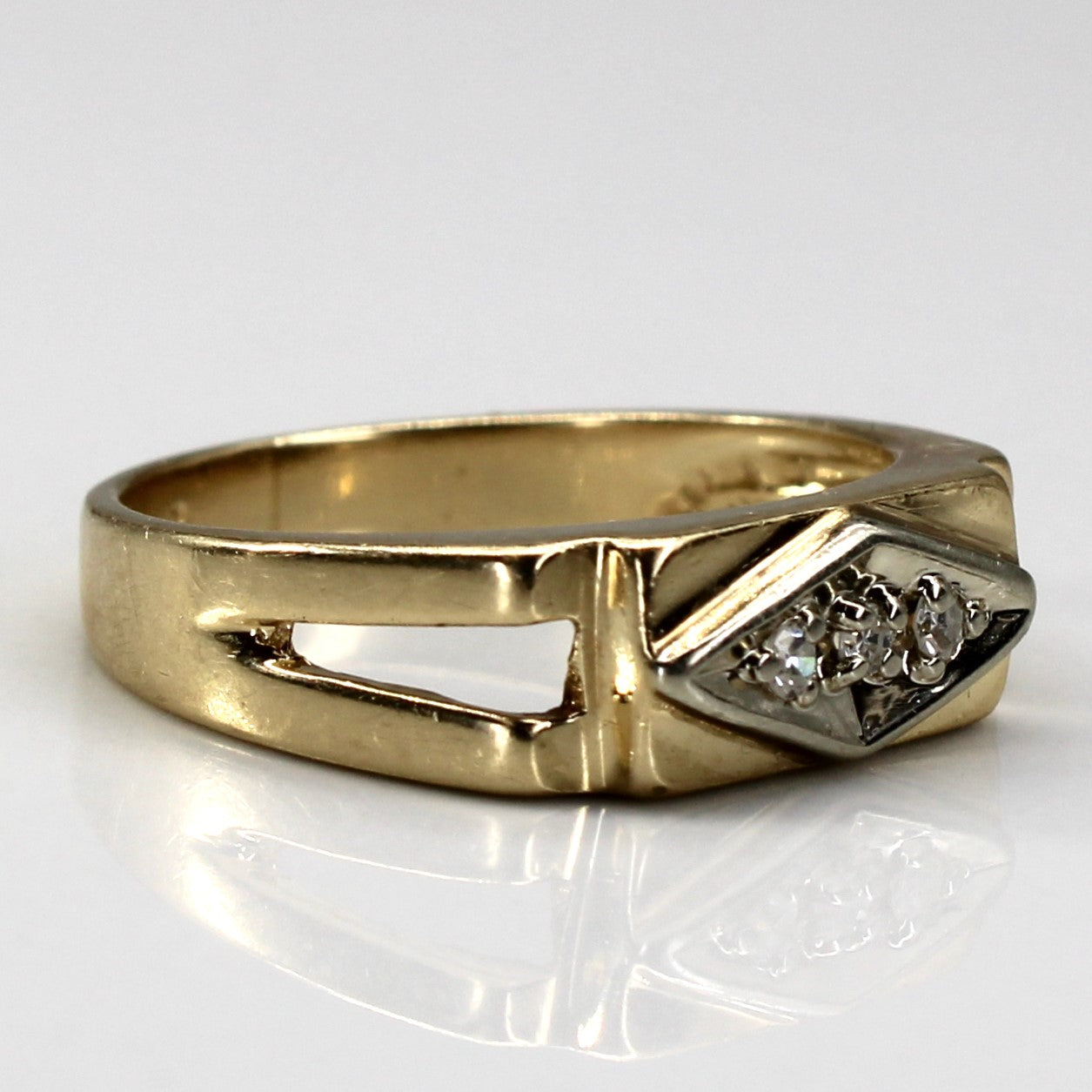 Diamond Open Shank Gold Ring | 0.06ctw | SZ 5.75 |