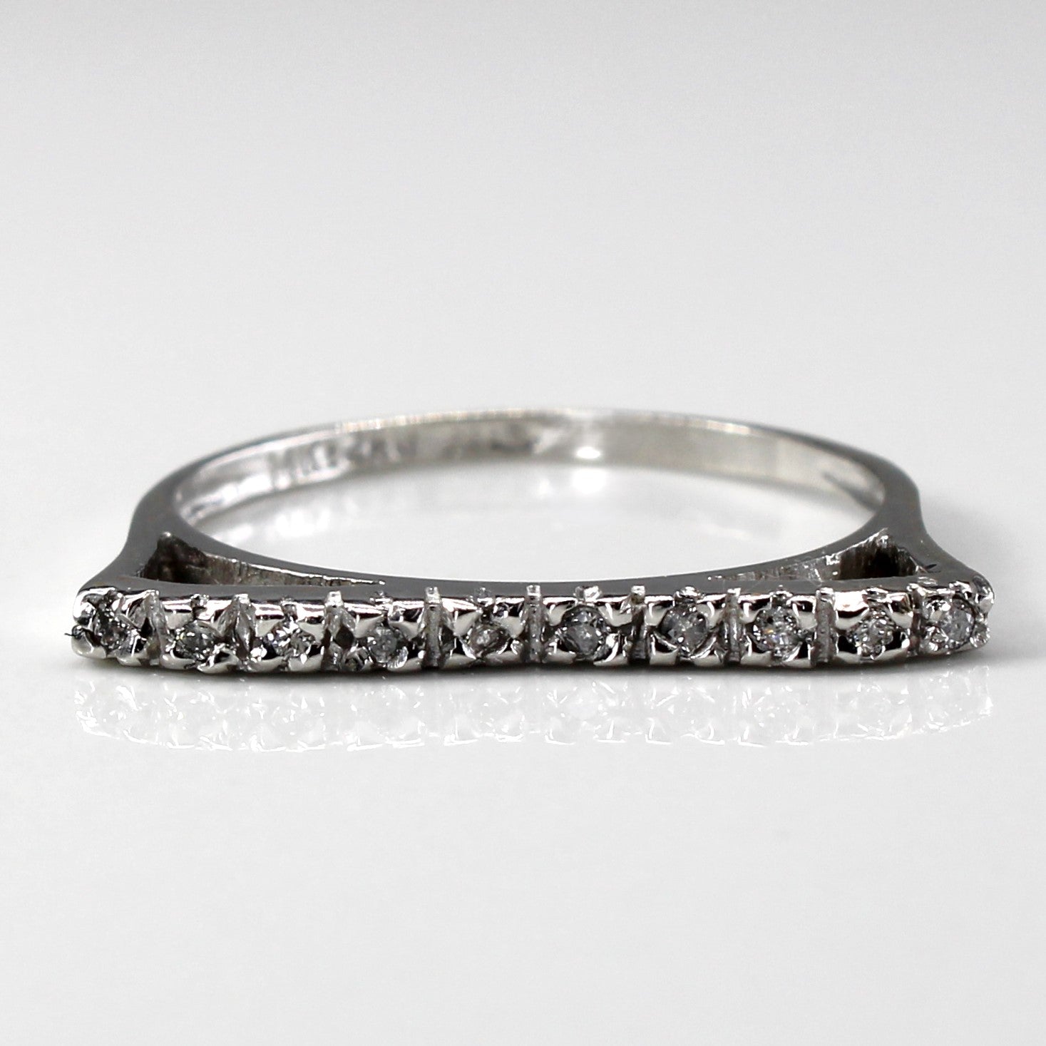 Bague en or blanc pavée de diamants | 0,10 ct | Taille 8 |