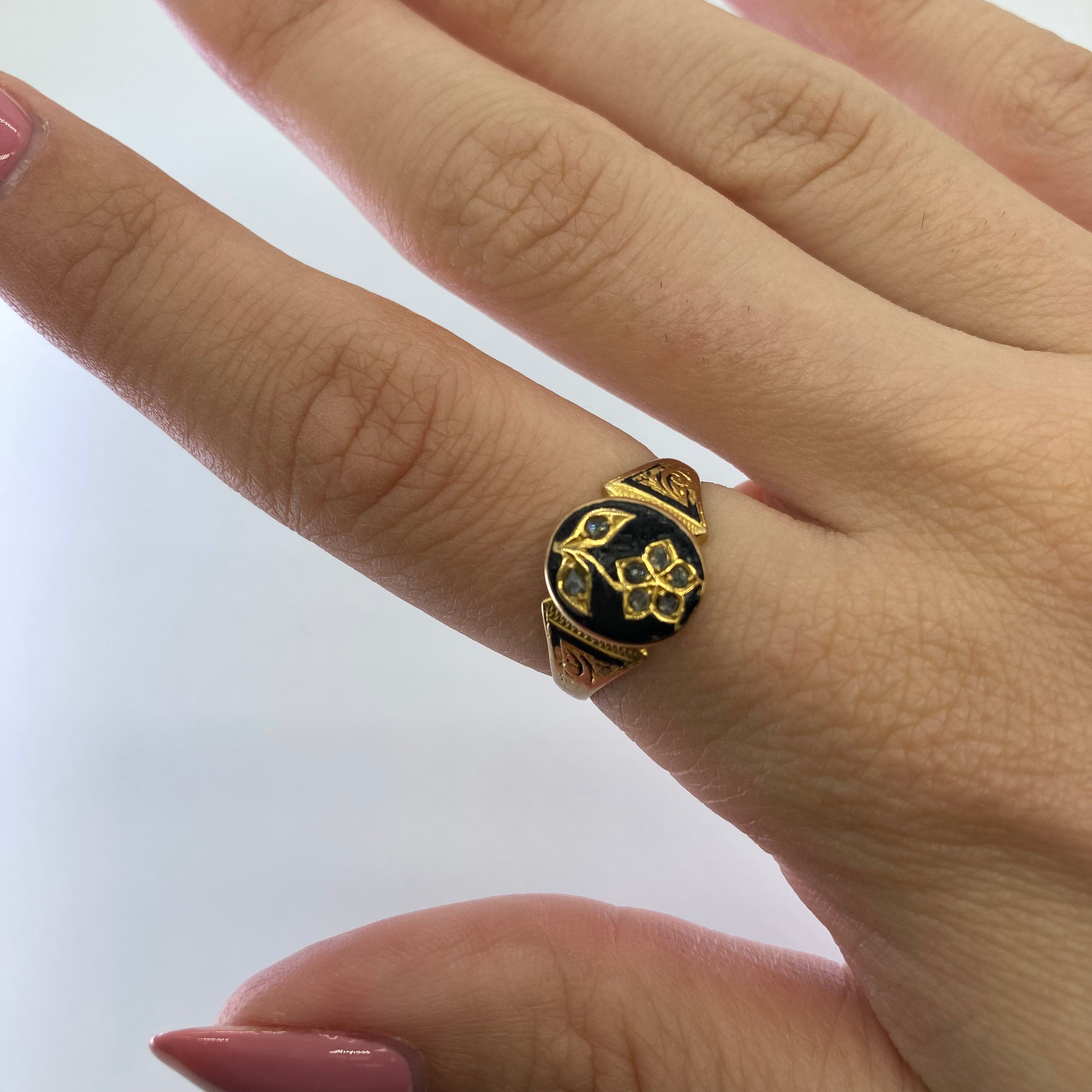 Victorian Mourning Era Diamond Rose Ring | 0.07ctw | SZ 6.75 |