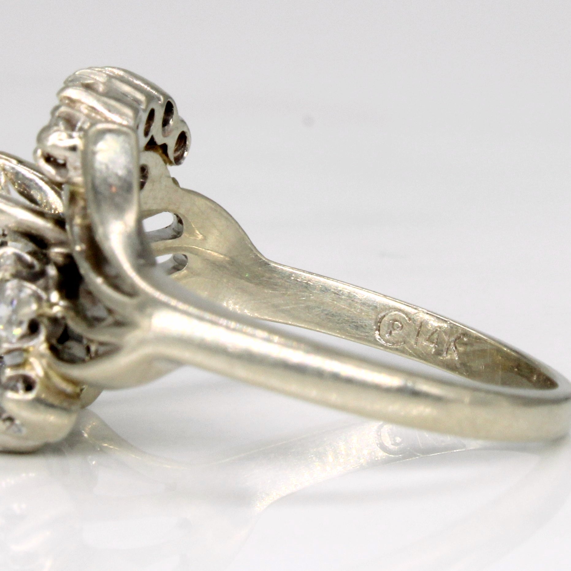 Diamond Engagement Ring | 0.78ctw | SZ 6.75 |