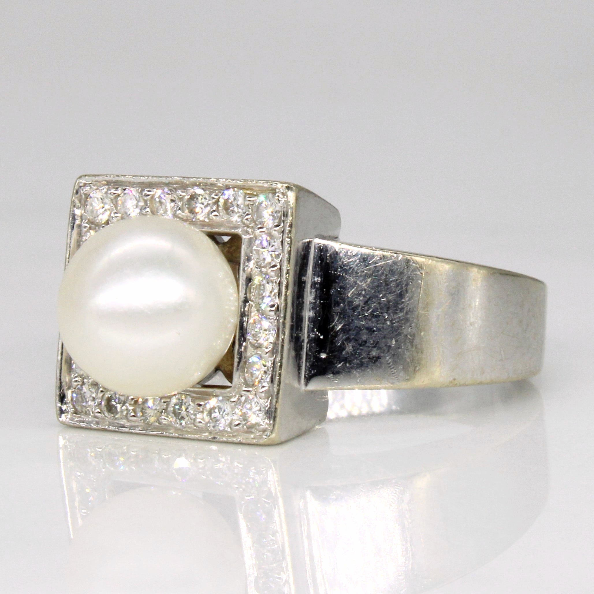 Pearl & Diamond Square Halo Set Ring | 0.20ctw | SZ 6.75 |