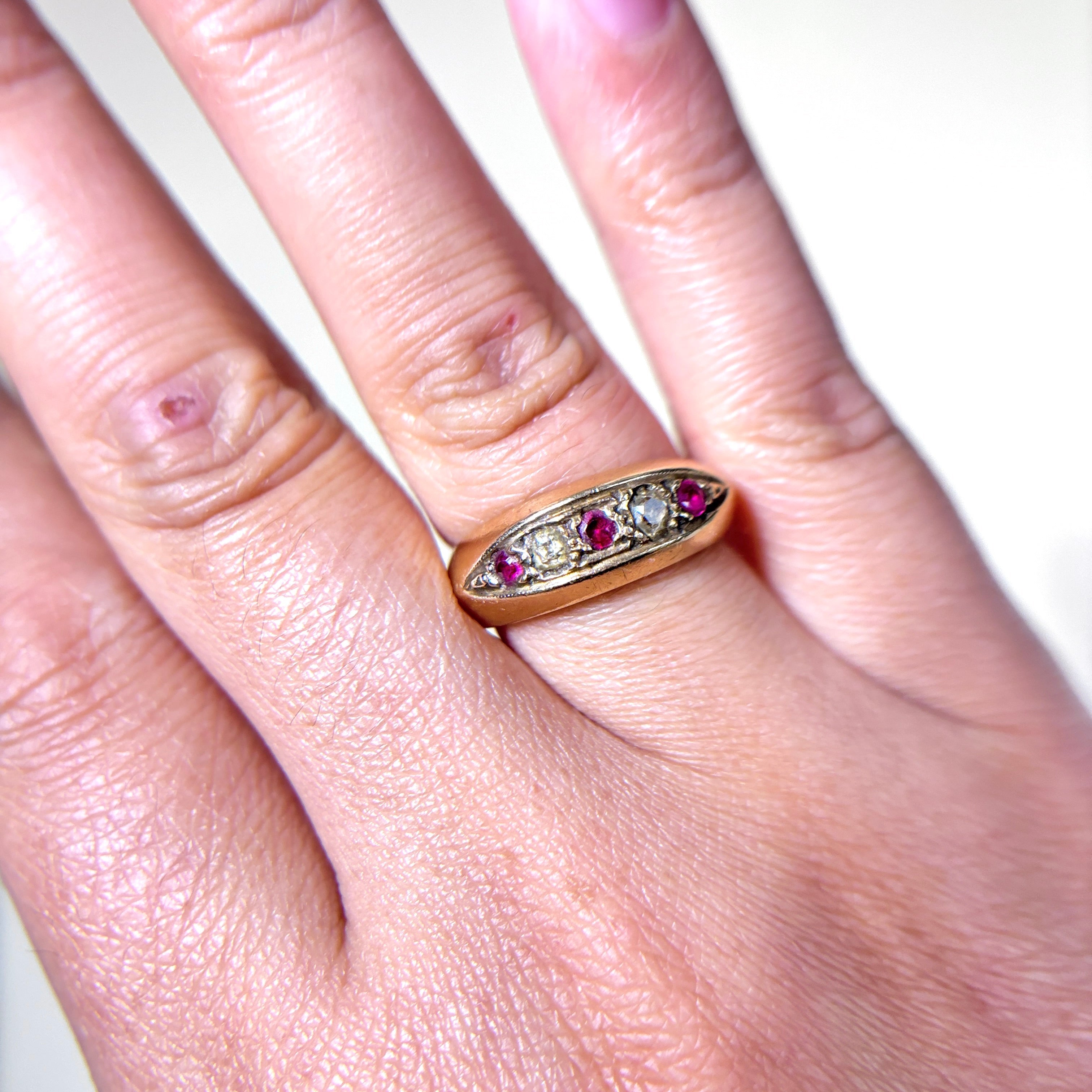 Vintage 14k Yellow Gold Ruby and Diamond Ring | 0.23ctw, 0.29ctw | SZ 7.25