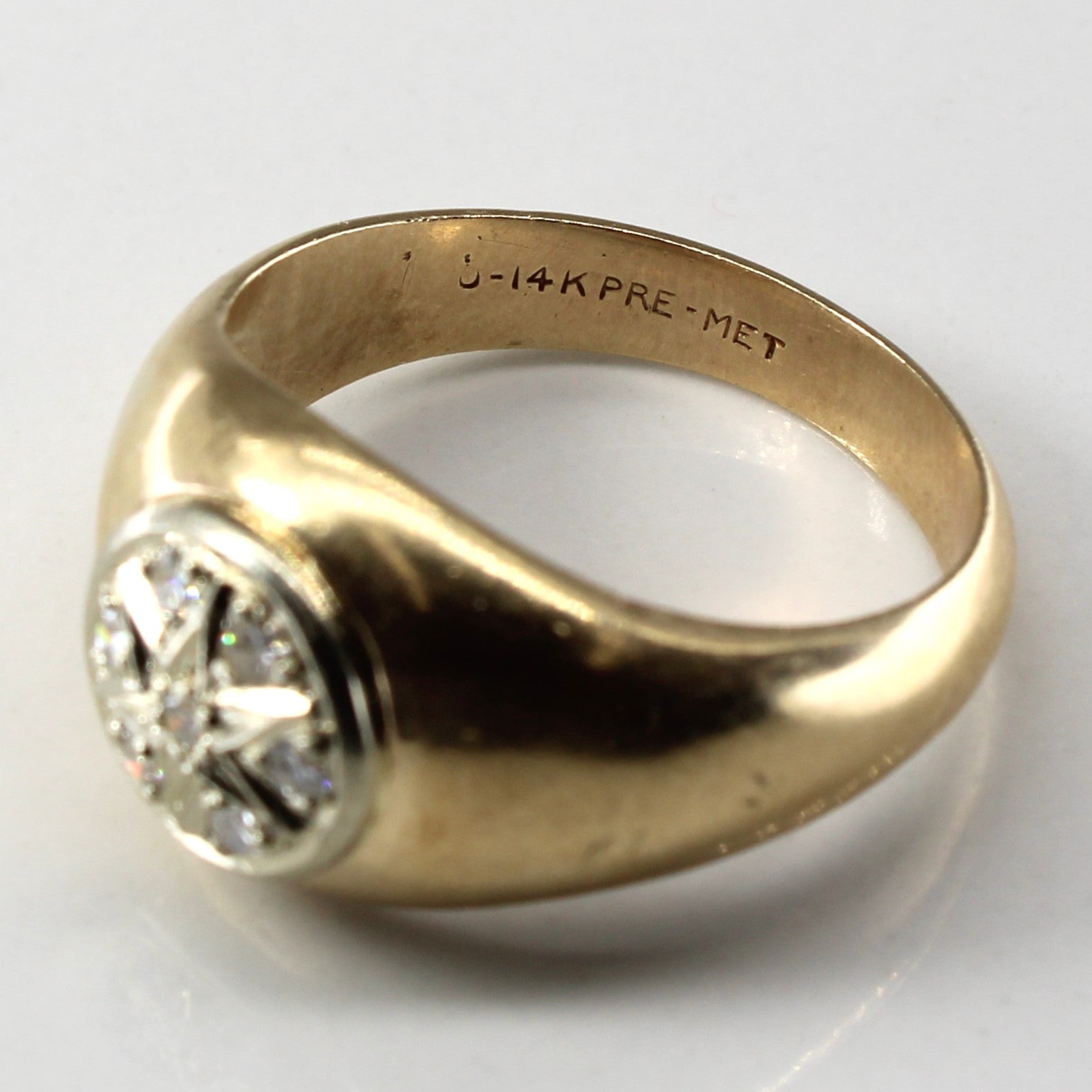 Star Dome Diamond Ring | 0.17ctw | SZ 8.75 |