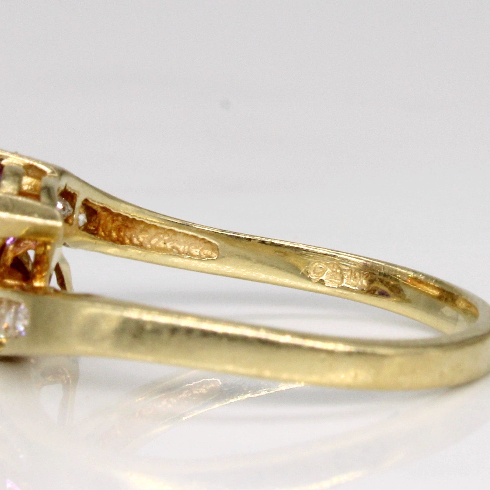 Bague cascade en améthyste et diamants | 0,84 ct, 0,06 ct | Taille 7 |