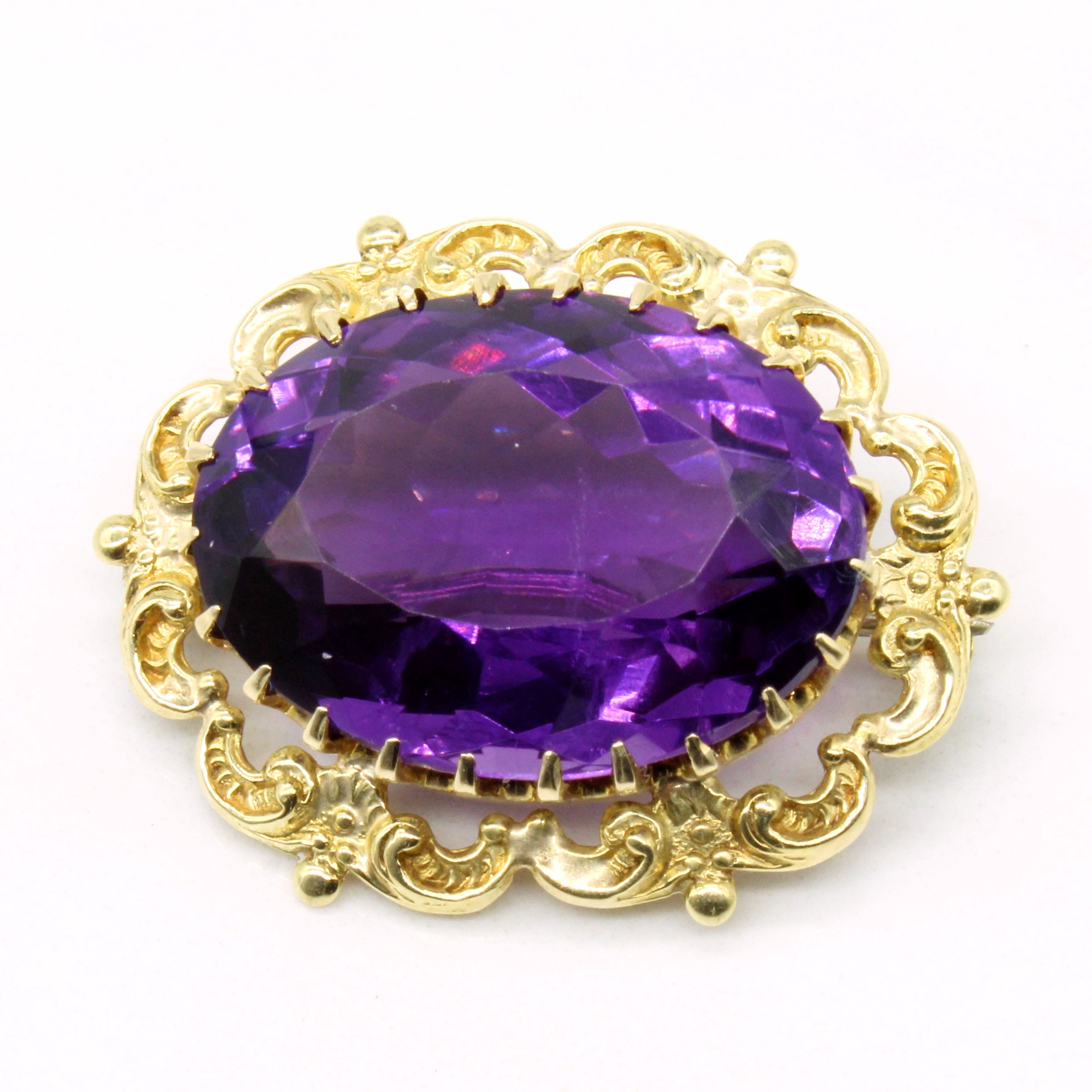 Broche en améthyste | 16,60 ct |