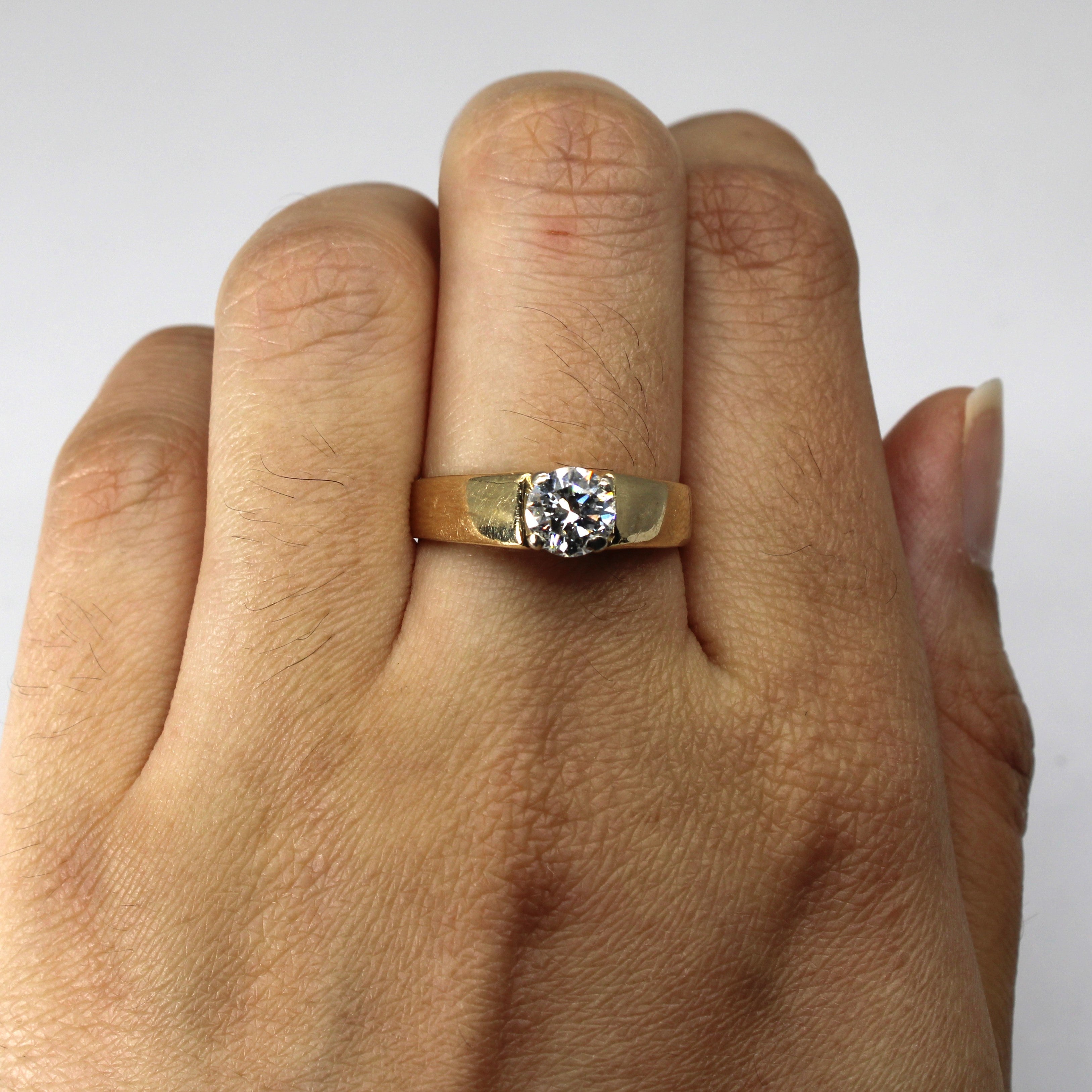 Solitaire Diamond Engagement Ring | 0.87ct VS2 J | SZ 6.75 |