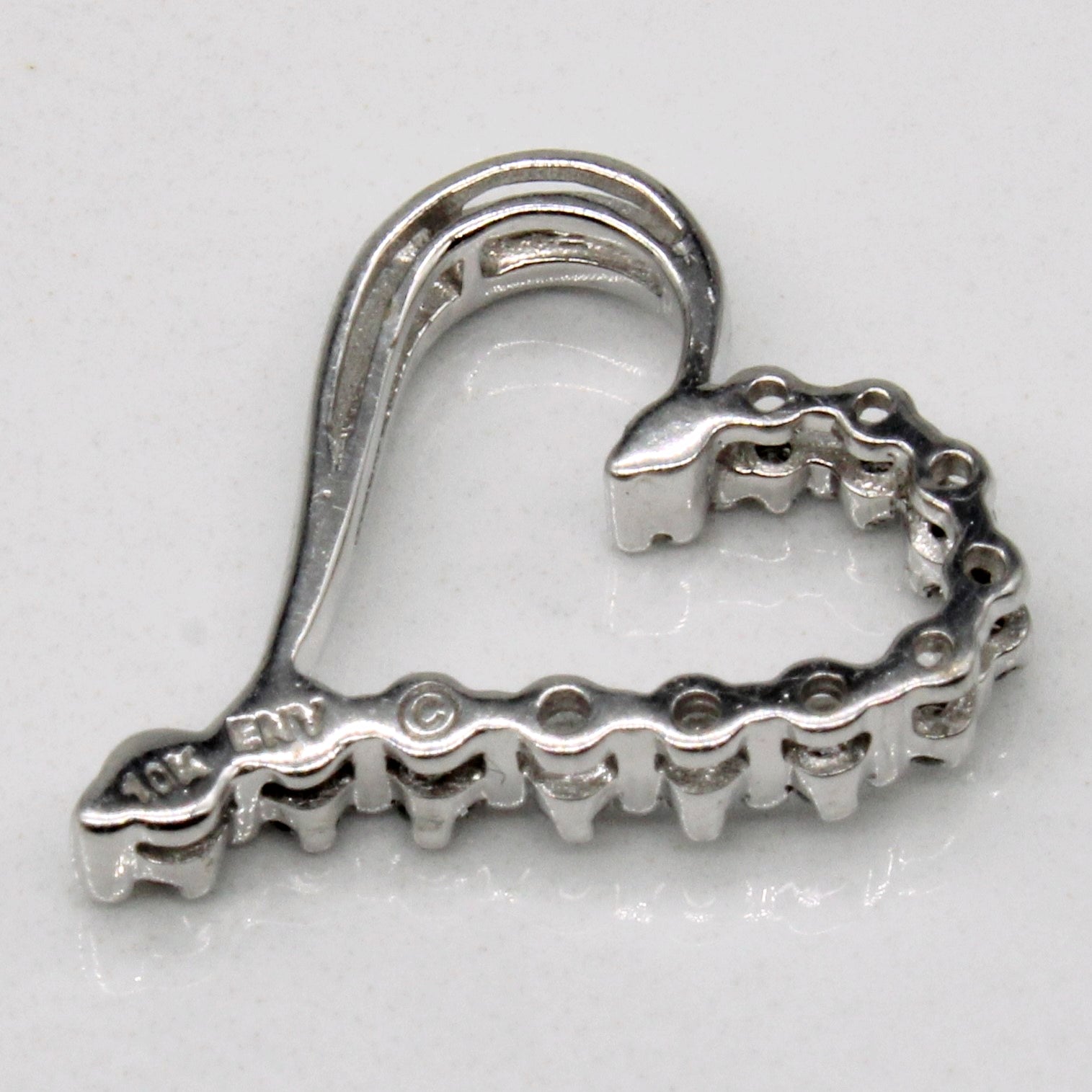 Diamond Heart Pendant | 0.095ctw |