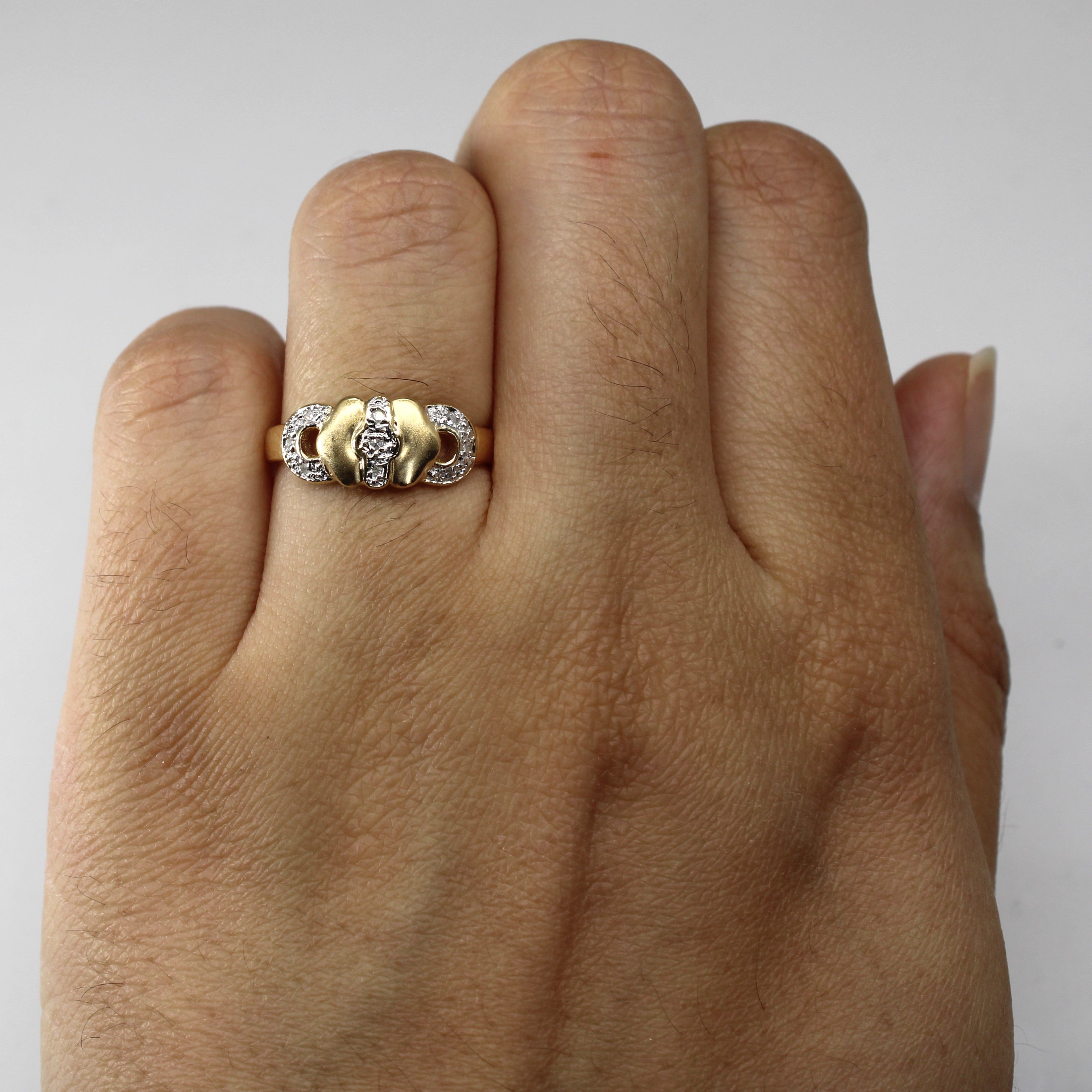 Textured Diamond Ring | 0.09ctw | SZ 5.75 |