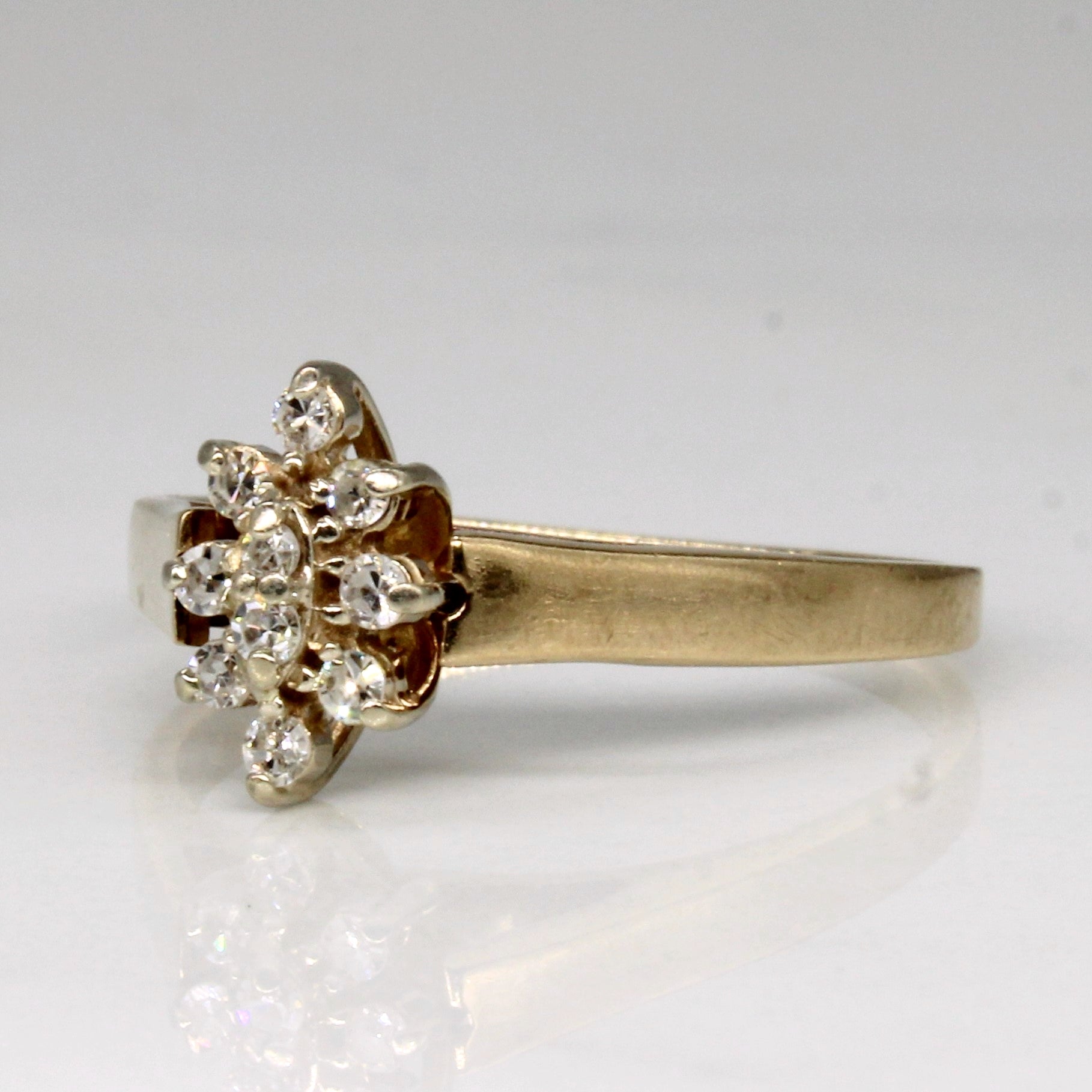Diamond Cluster Ring | 0.10ctw | SZ 5.25 |
