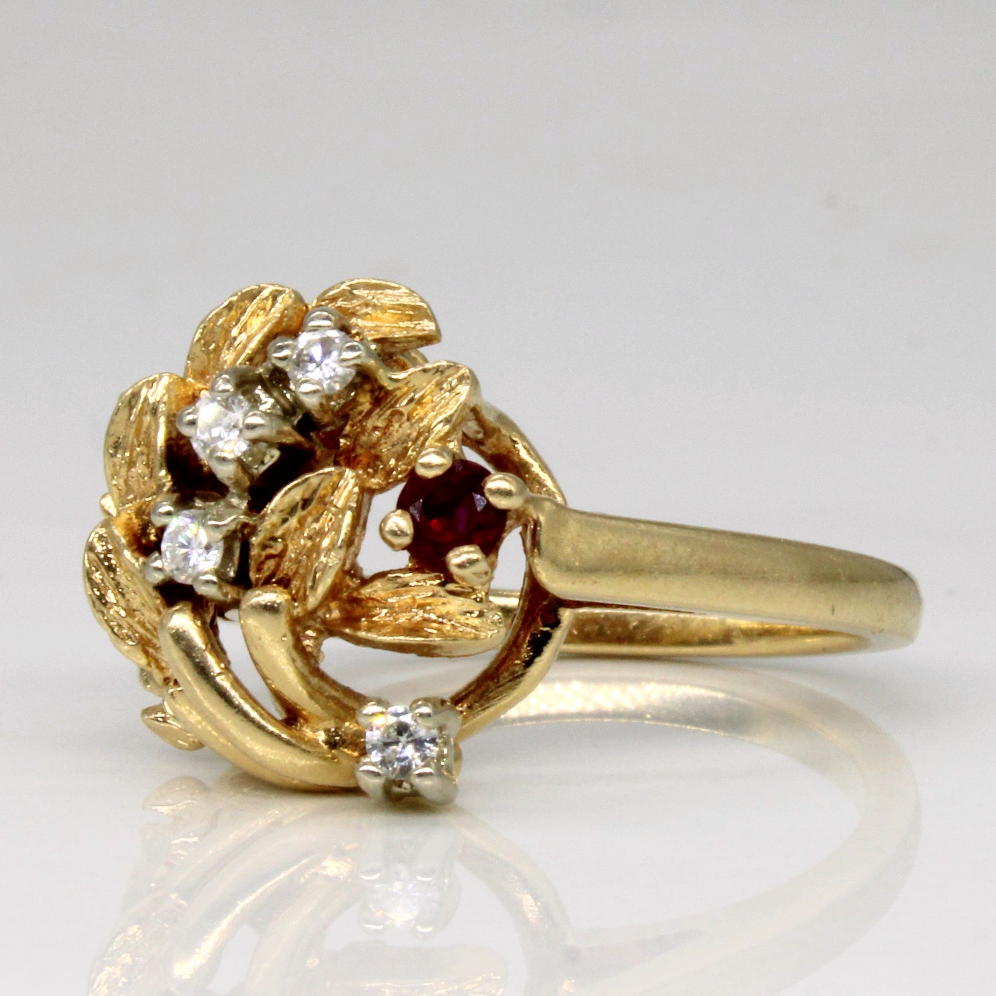 Ruby & Diamond Leaf Ring | 0.11ct, 0.10ctw | SZ 6.25 |