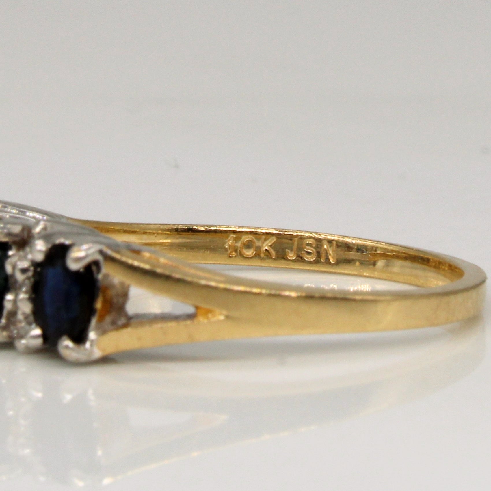 Sapphire & Diamond Ring | 0.88ctw, 0.05ctw | SZ 6.5 |