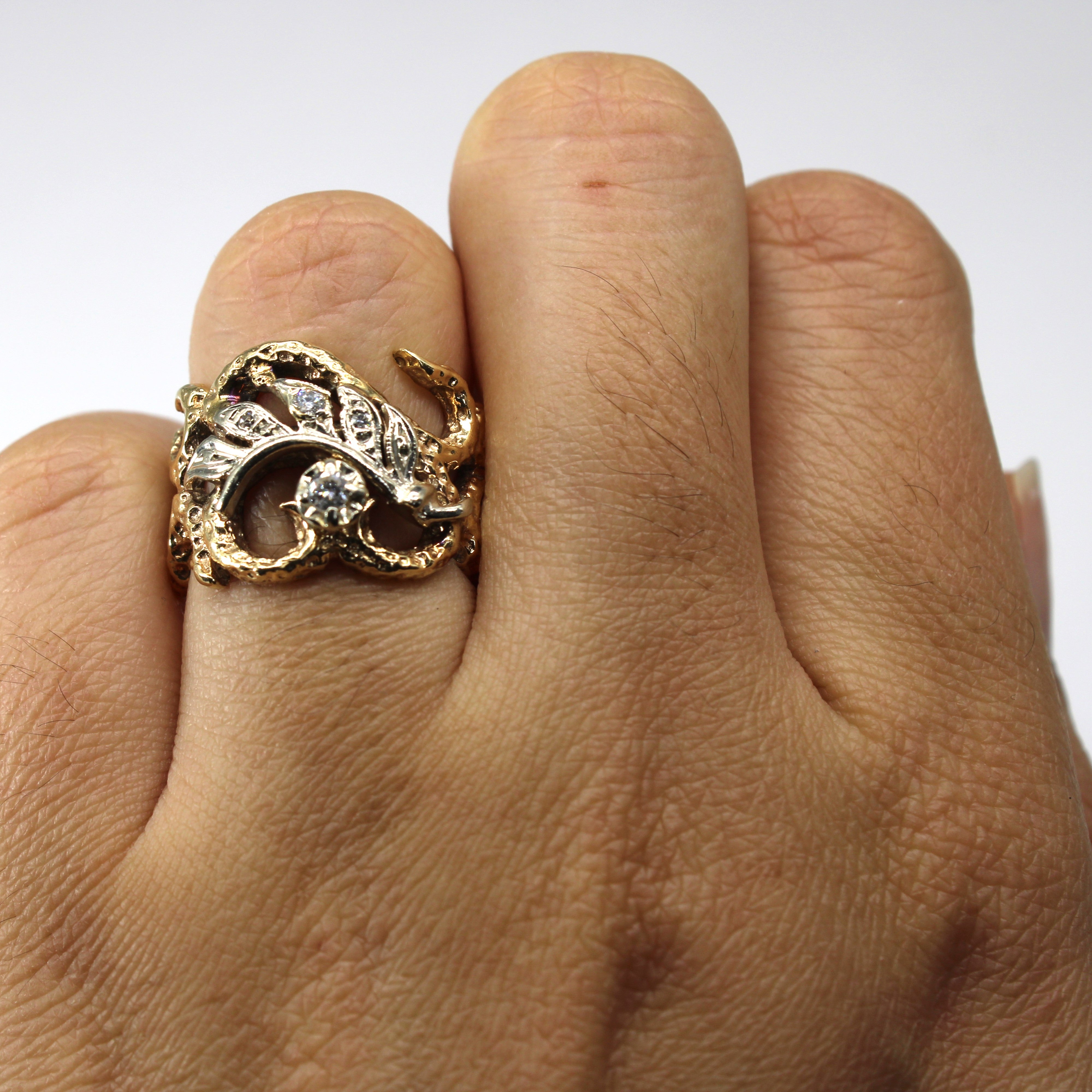Textured Diamond Two Tone Gold Ring | 0.10ctw | SZ 5.5 |