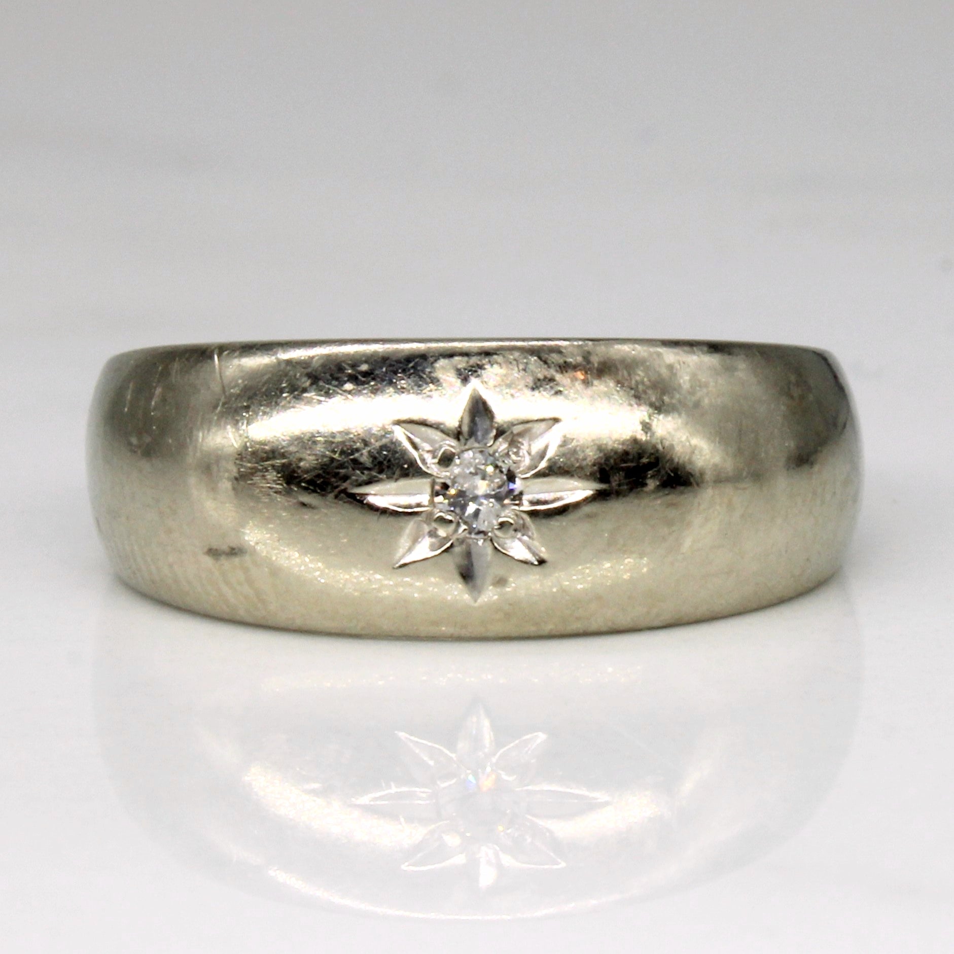 Bague Diamant Étoile en or 10 carats | 0,04 ct | Taille 5 |