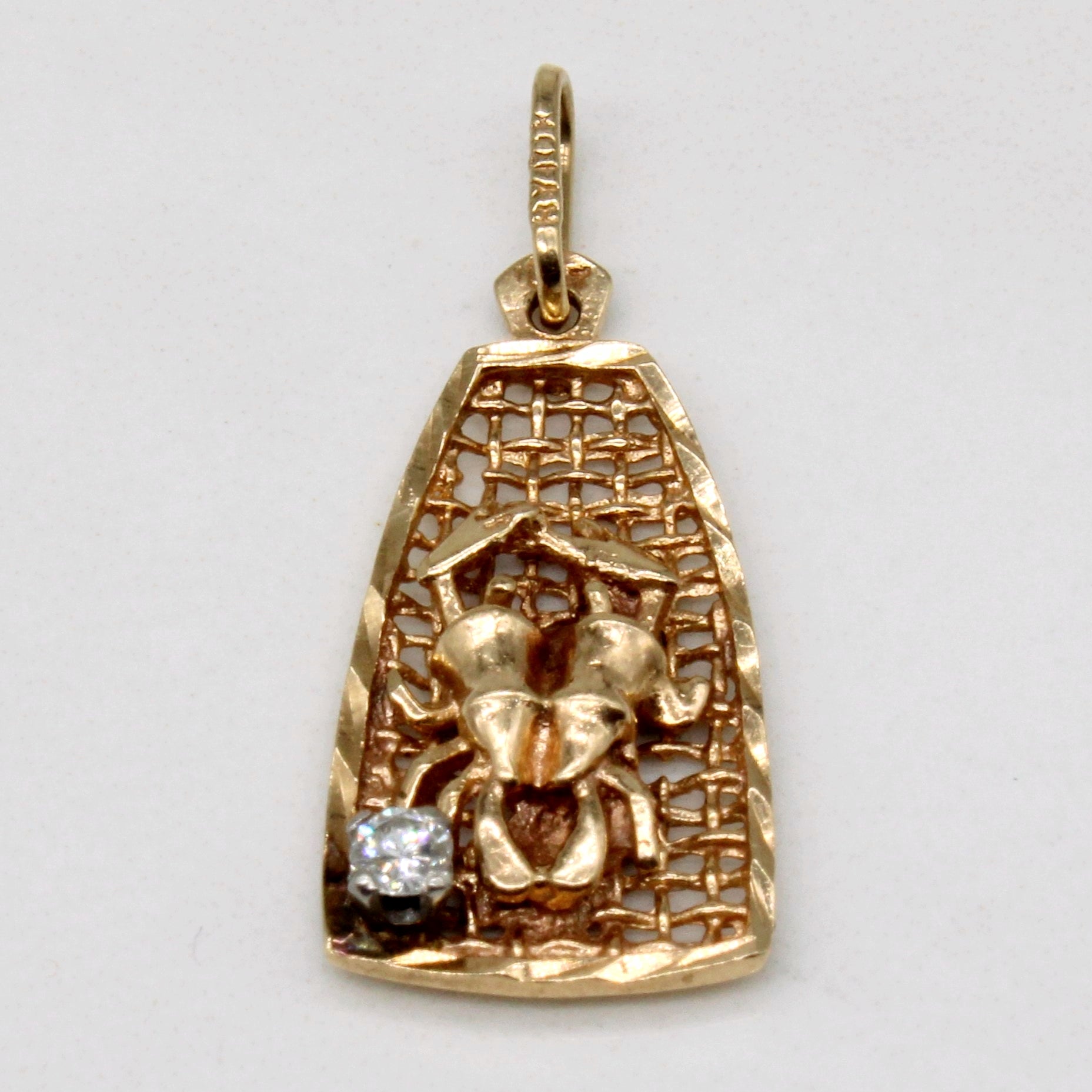 10k Crab Diamond Pendant | 0.04ct |