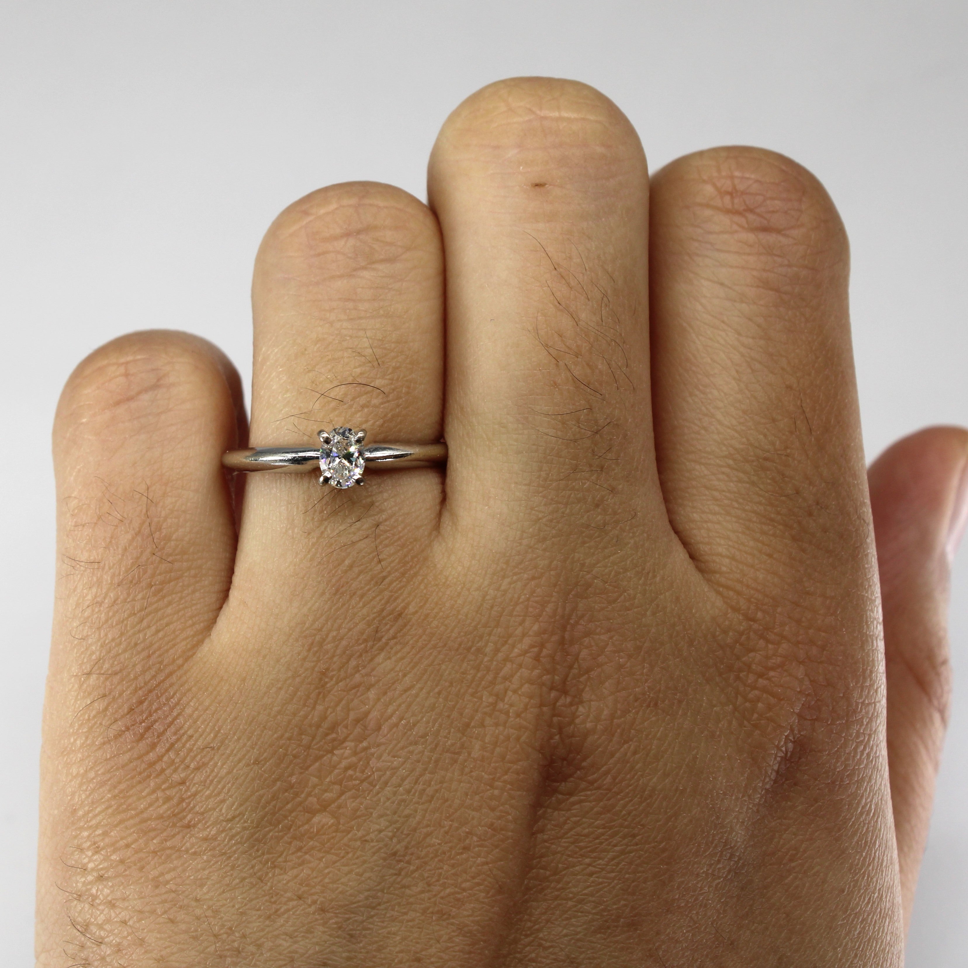Bague solitaire en diamant ovale | 0,30 ct | Taille 6,75 |