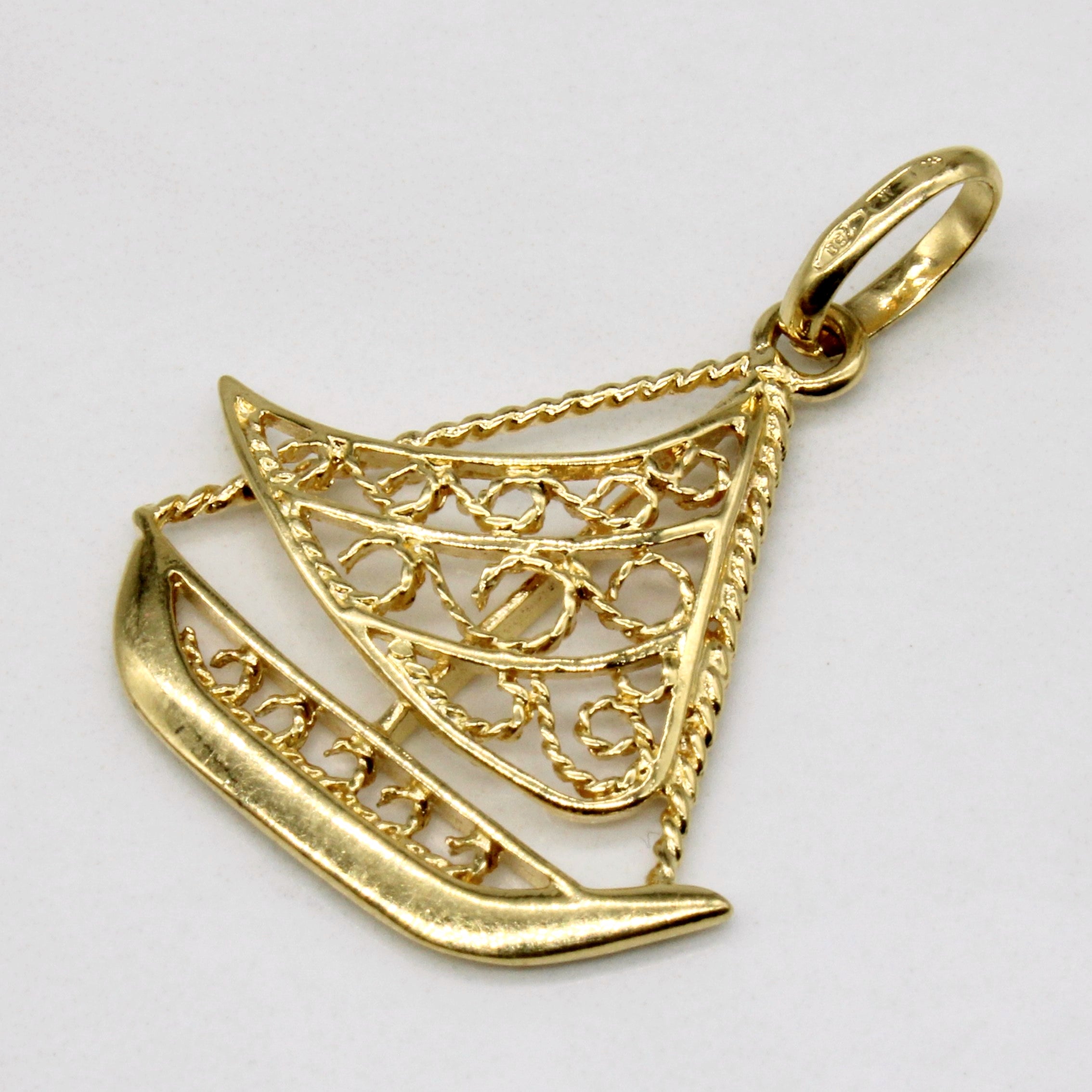 18k Yellow Gold Boat Charm