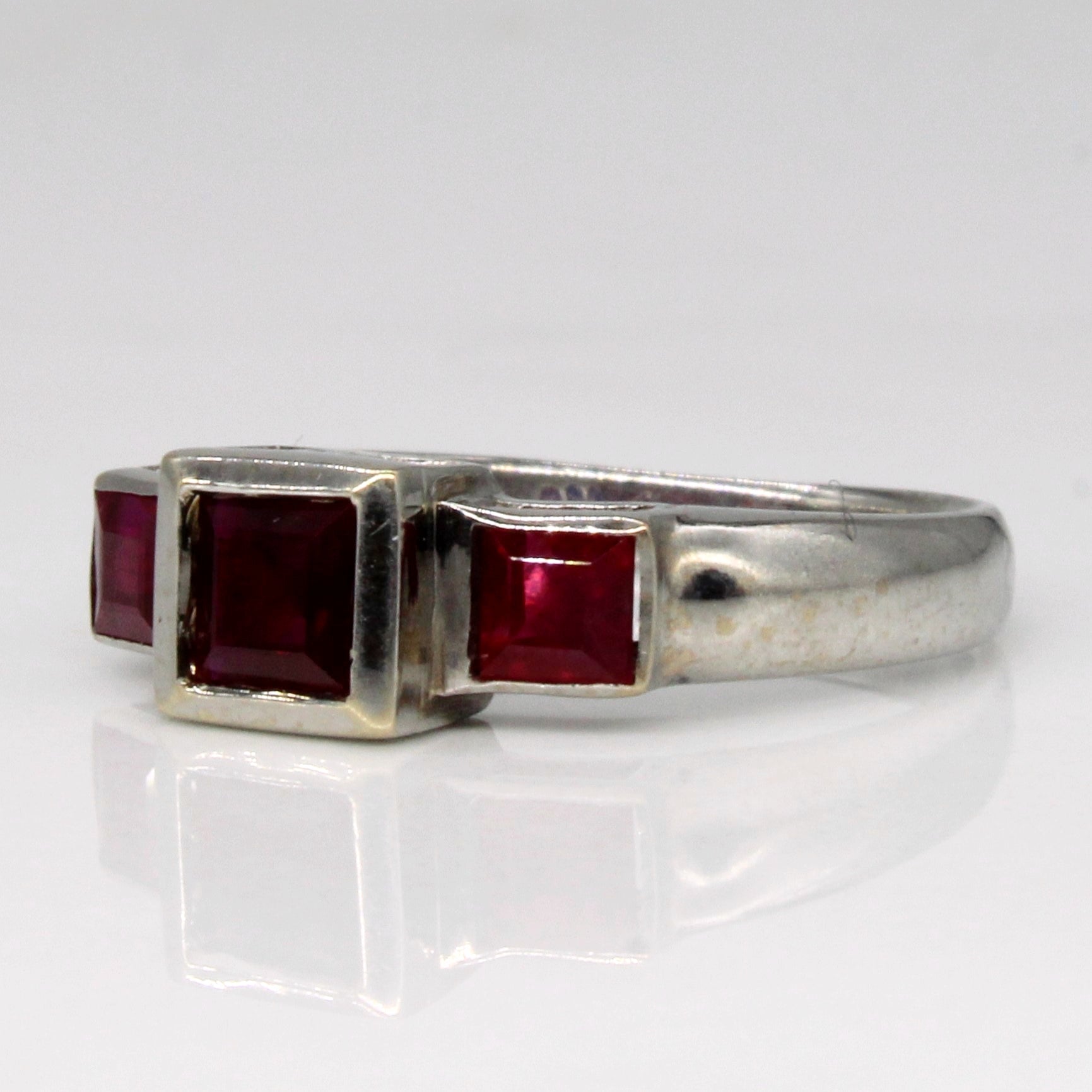 Synthetic Ruby Ring | 0.90ctw | SZ 5 |