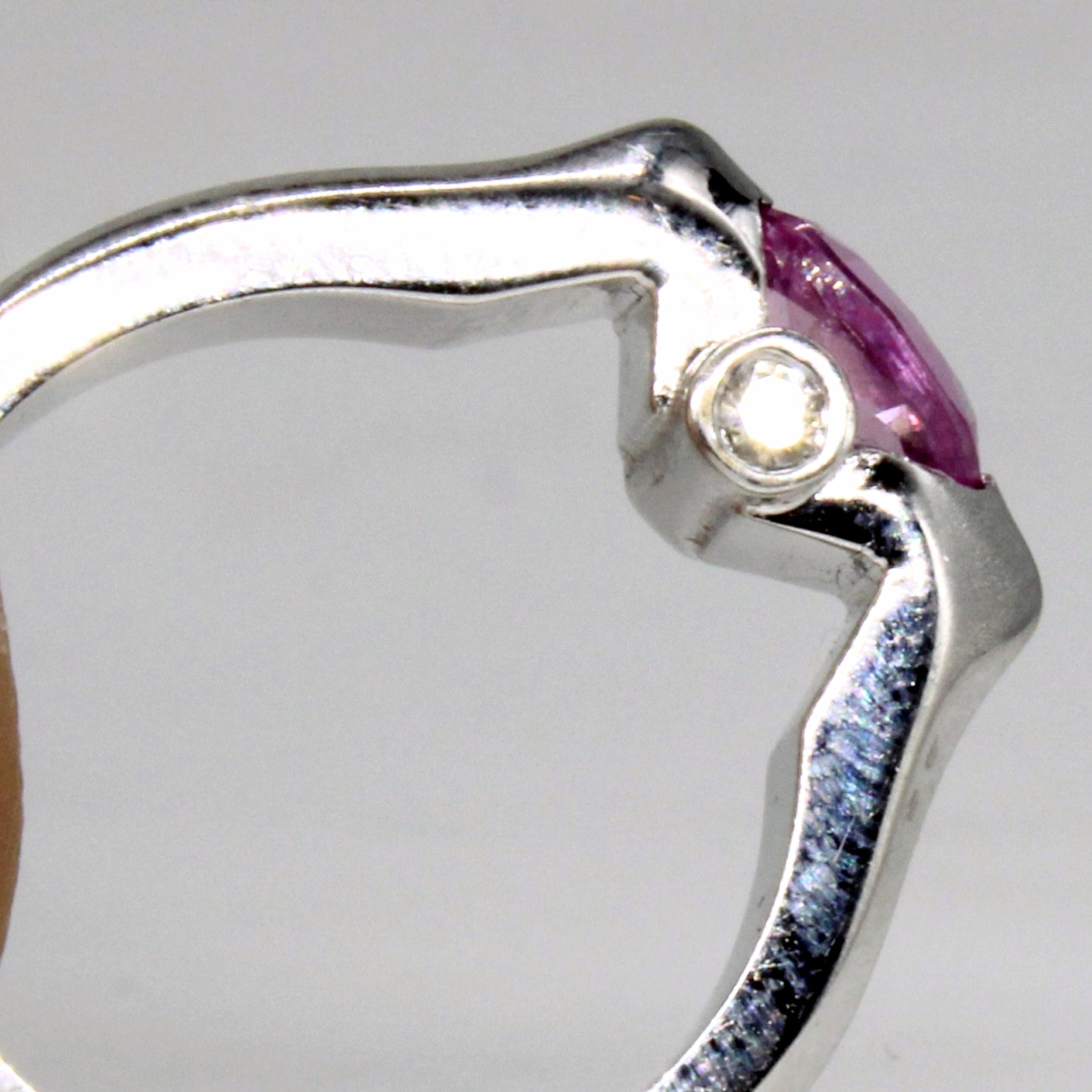 Pink Sapphire & Diamond Ring | 0.50ct, 0.05ctw | SZ 7 |
