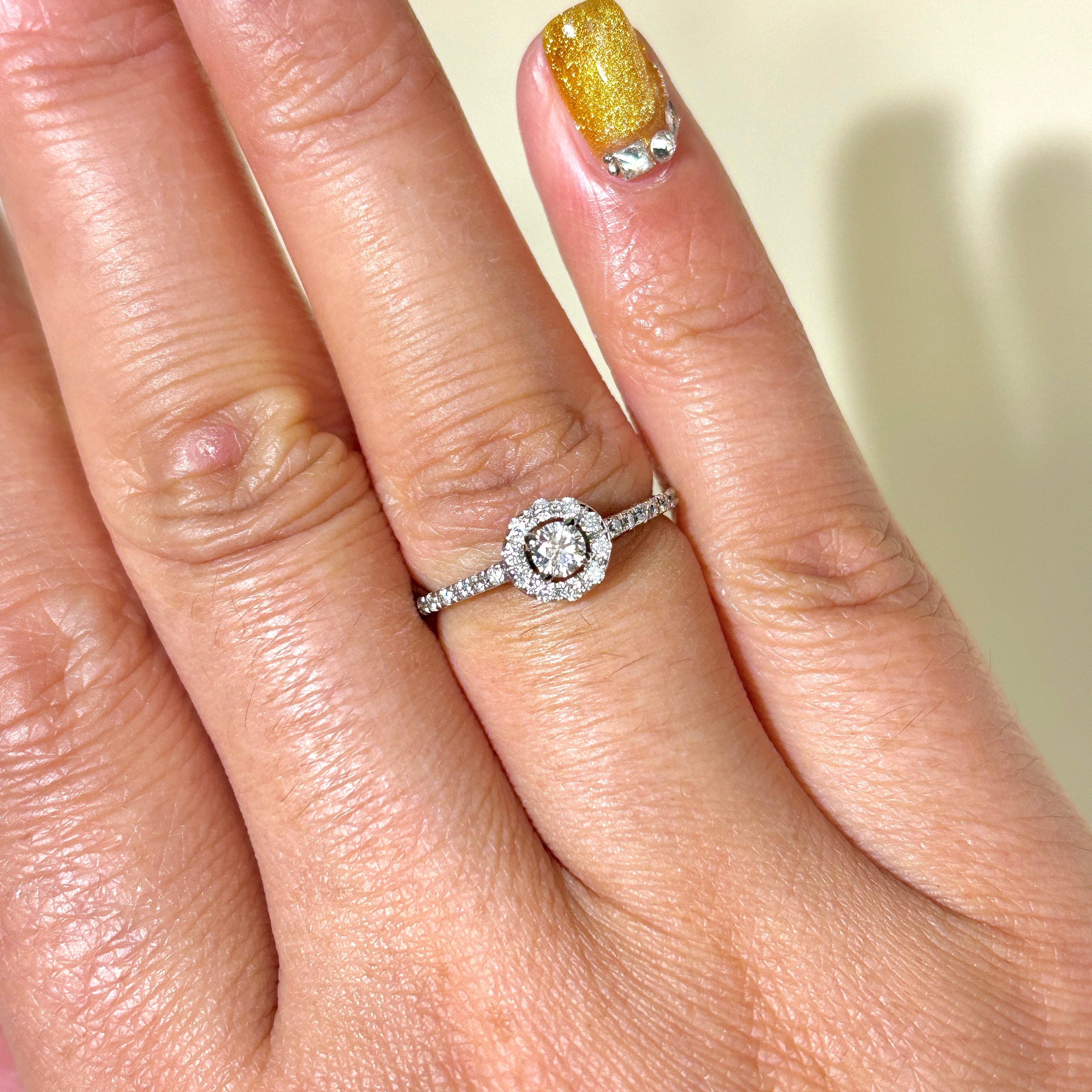 Bague halo en or blanc 10 carats avec diamants | 0,40 ct | Taille 5