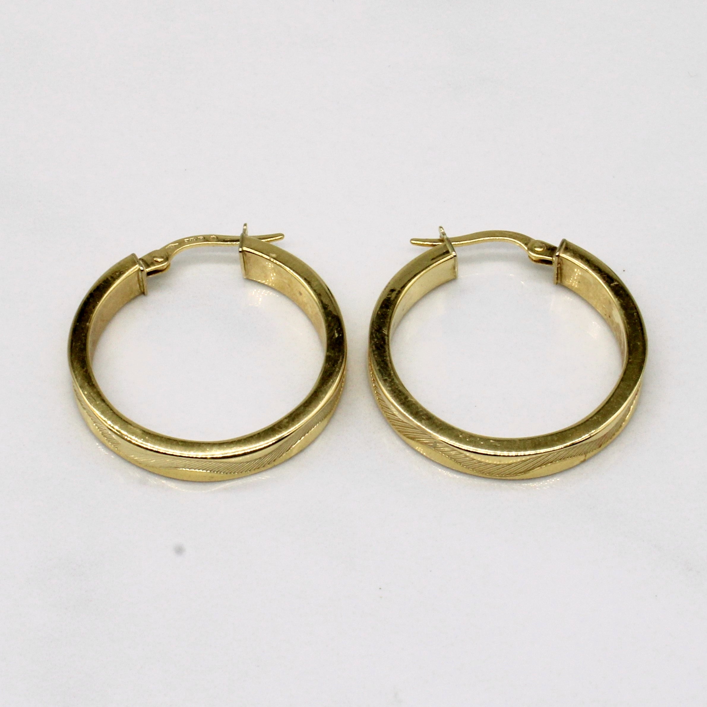 18k Yellow Gold Hoop Earrings
