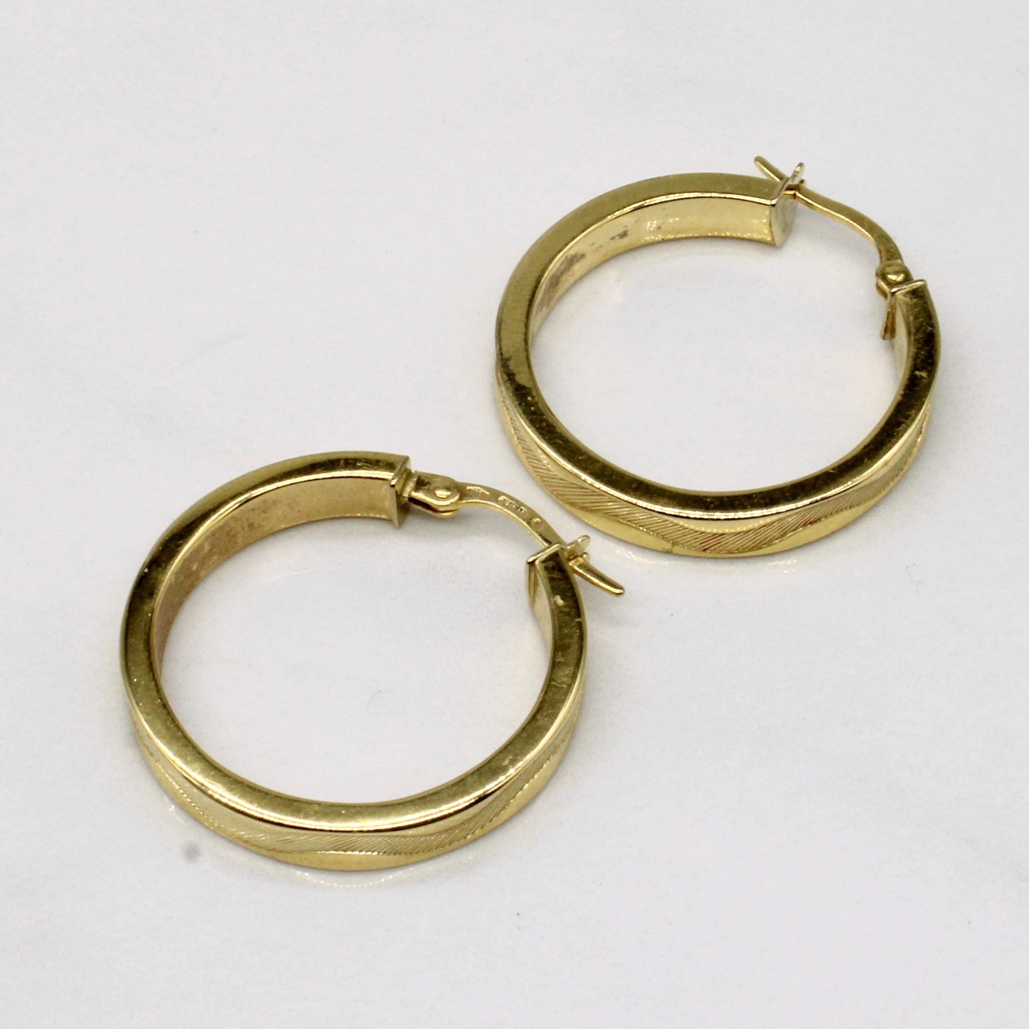 18k Yellow Gold Hoop Earrings