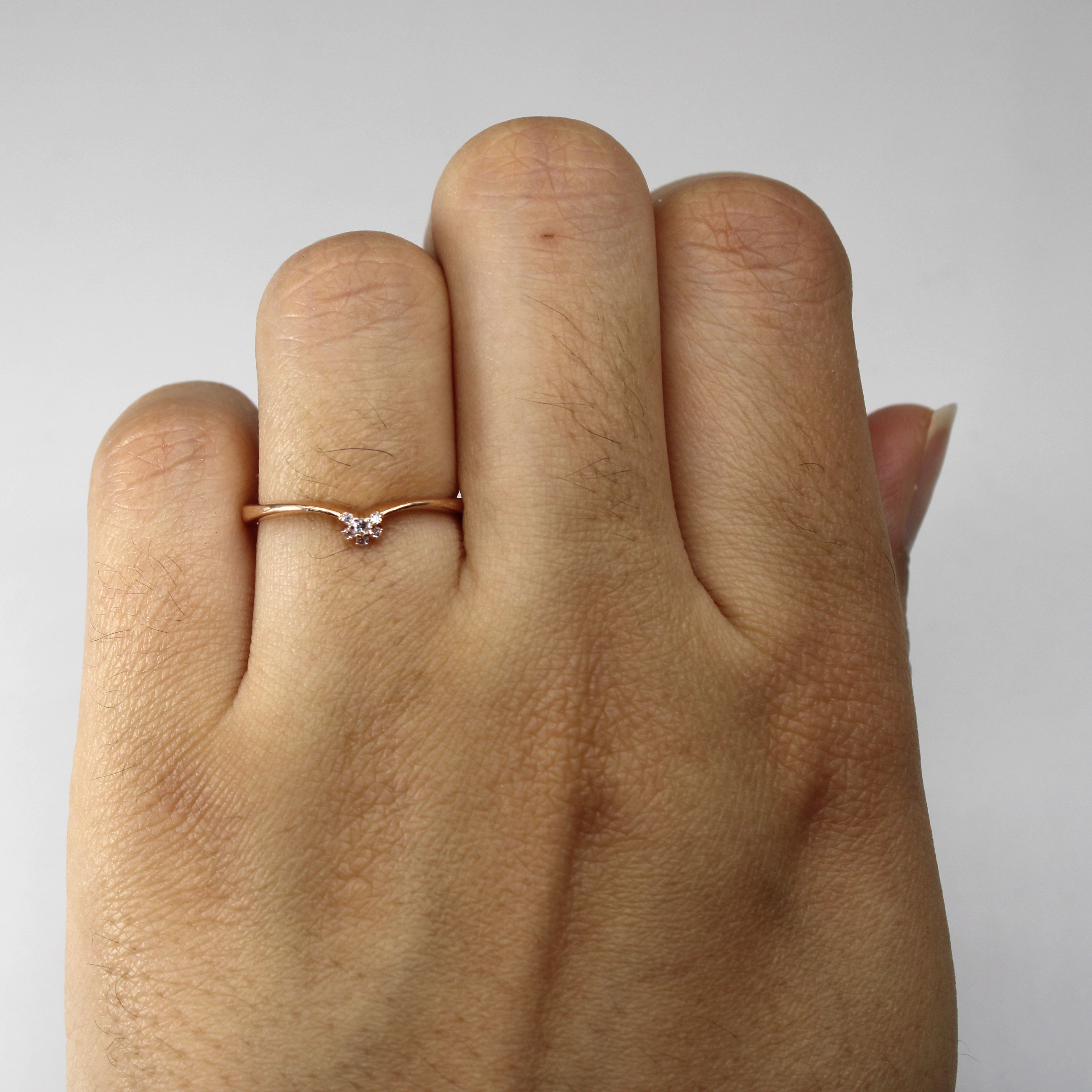 Chevron Diamond Ring | 0.04ctw | SZ 6 |