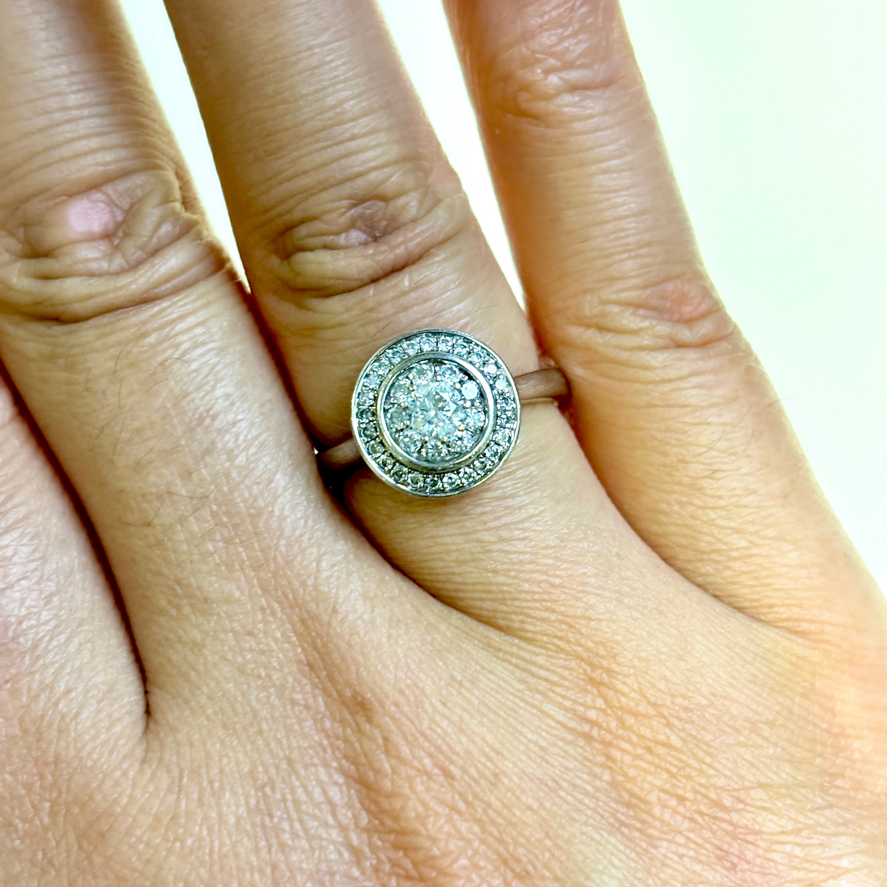 10k White Gold Halo Diamond Custer Ring | 0.51ctw | SZ 6 |