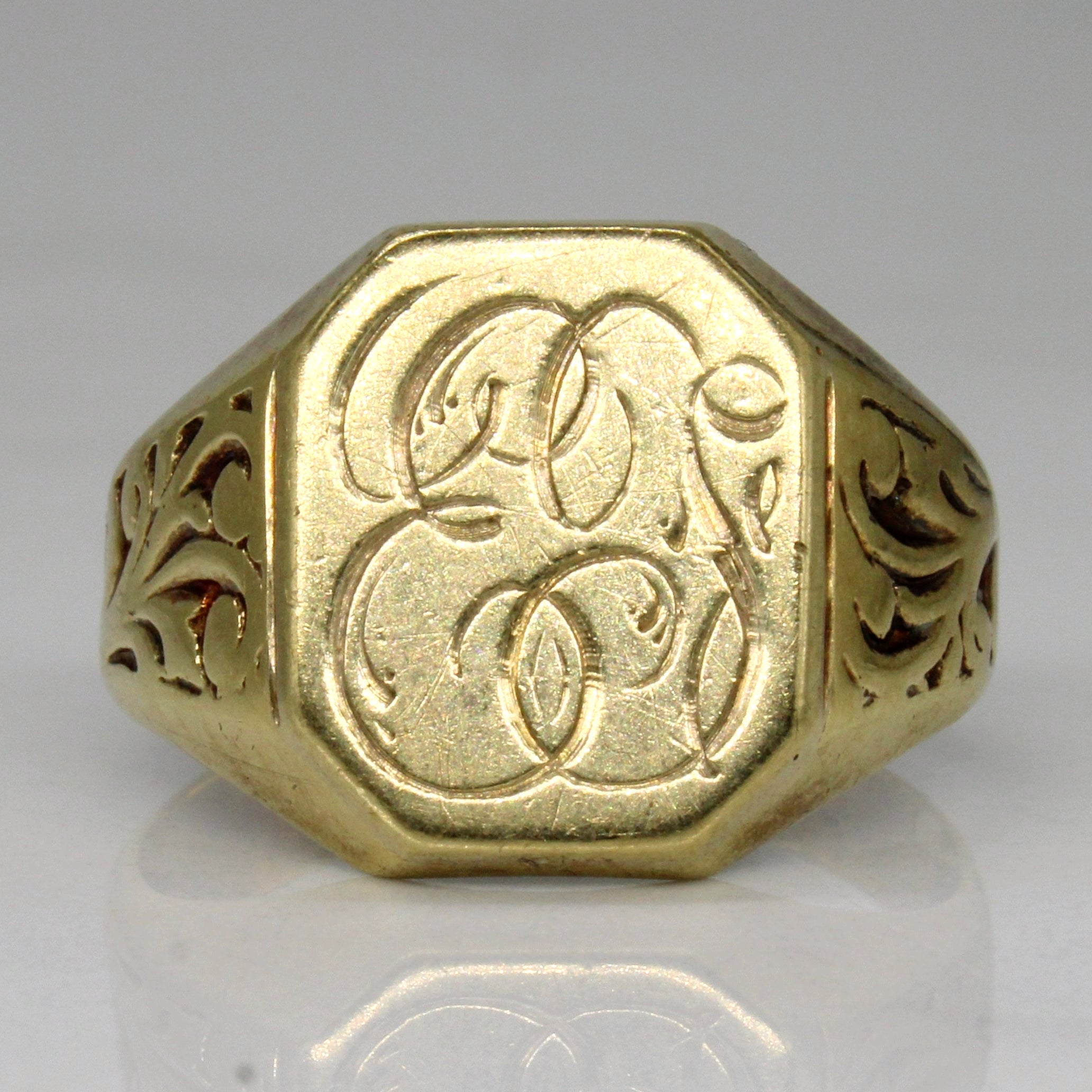 14k Yellow Gold Initial Ring | SZ 7.25 |