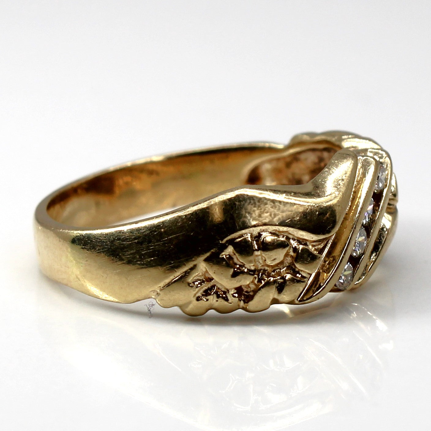 Channel Diamond Textured Ring | 0.14ctw | SZ 10 |